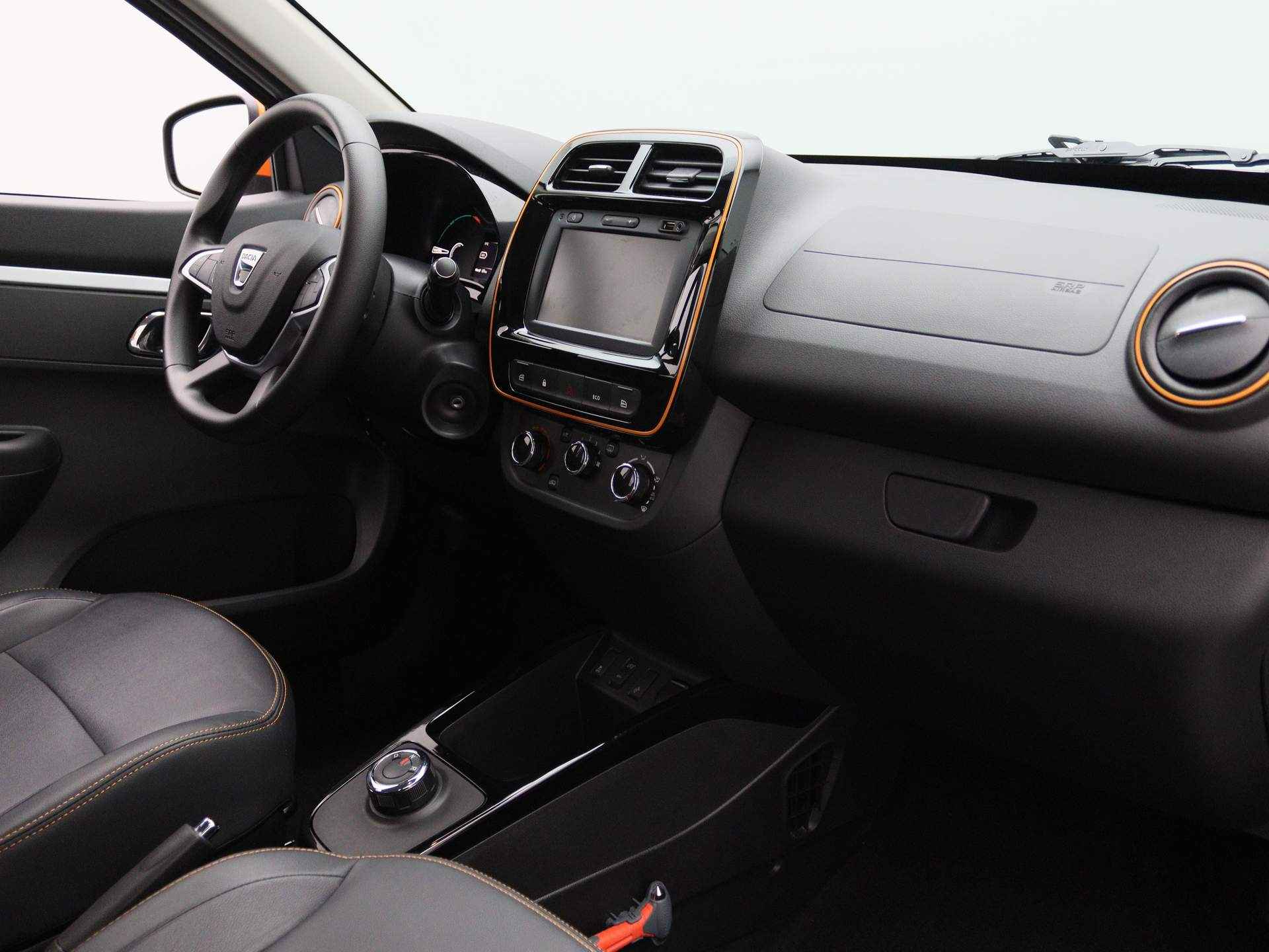 Dacia Spring Comfort Plus (Orange Pack) ALL-IN PRIJS! | Airco | Camera | Navi - 31/32