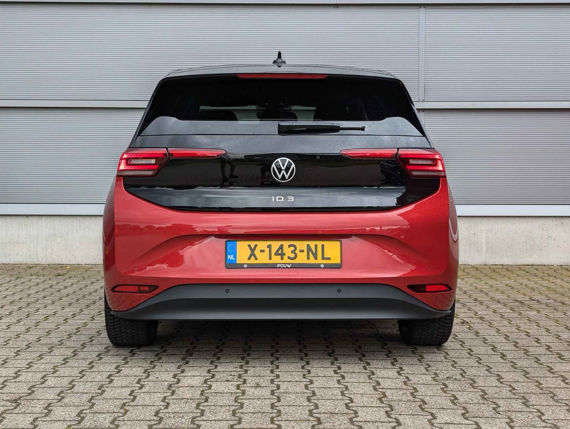 Volkswagen ID.3 204pk Pro Advantage 58 kWh | LED Matrix | Verlaagd | Navigatie - 9/36