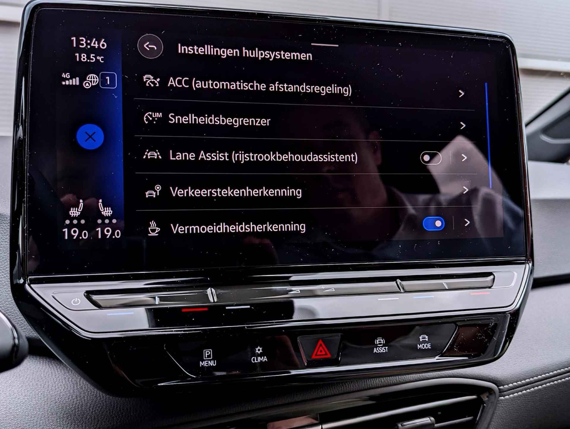 Volkswagen ID.3 204pk Pro Advantage 58 kWh | LED Matrix | Verlaagd | Navigatie - 31/36