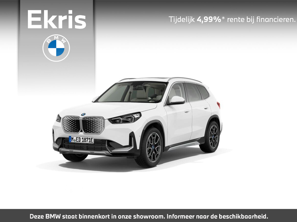 BMW iX1 eDrive20 | Model xLine | Innovation Package | Travel Package