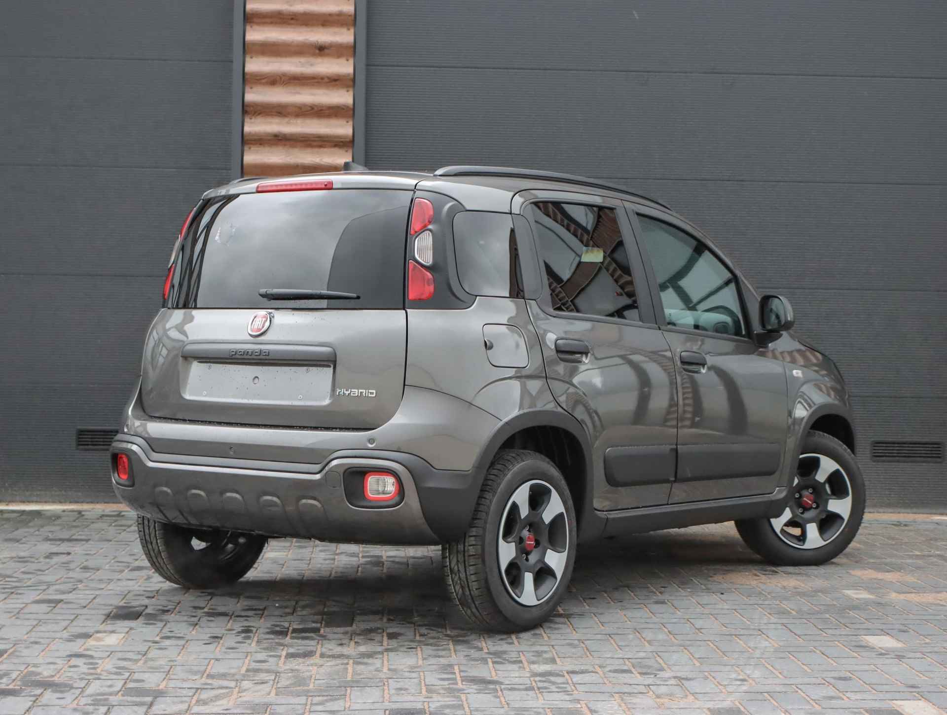 Fiat Panda 69pk Hybrid Cross (DIRECT rijden!!/Climate/Cruise/Bluetooth/Isofix/MultiMedia) - 3/35