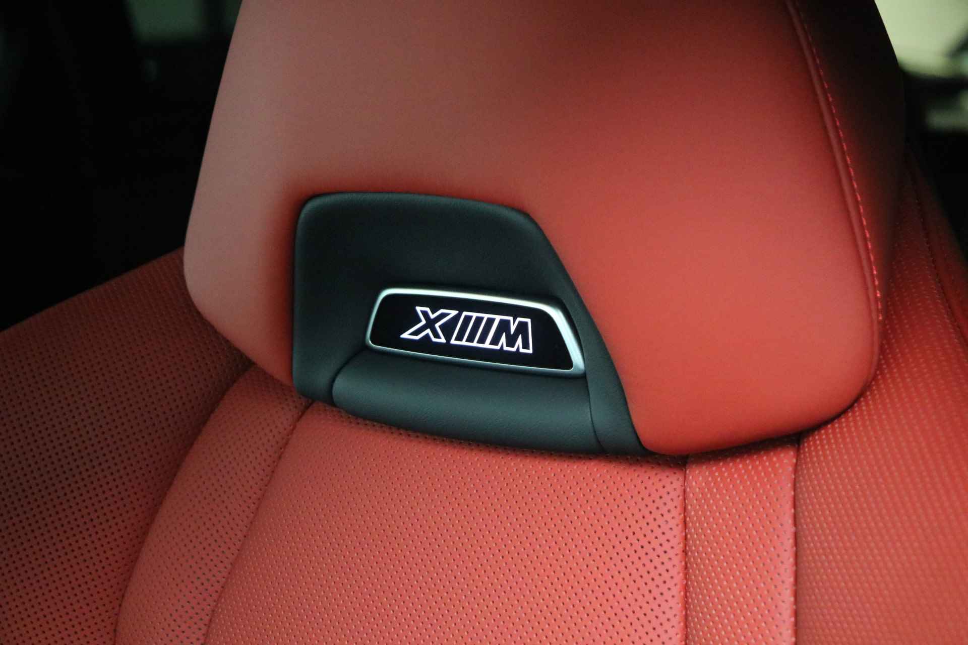 BMW XM PHEV Label Red 30 kWh Automaat / Trekhaak / Massagefunctie / Adaptief M Onderstel Professional / Bowers & Wilkins / Soft-Close / M Multifunctionele stoelen - 11/27
