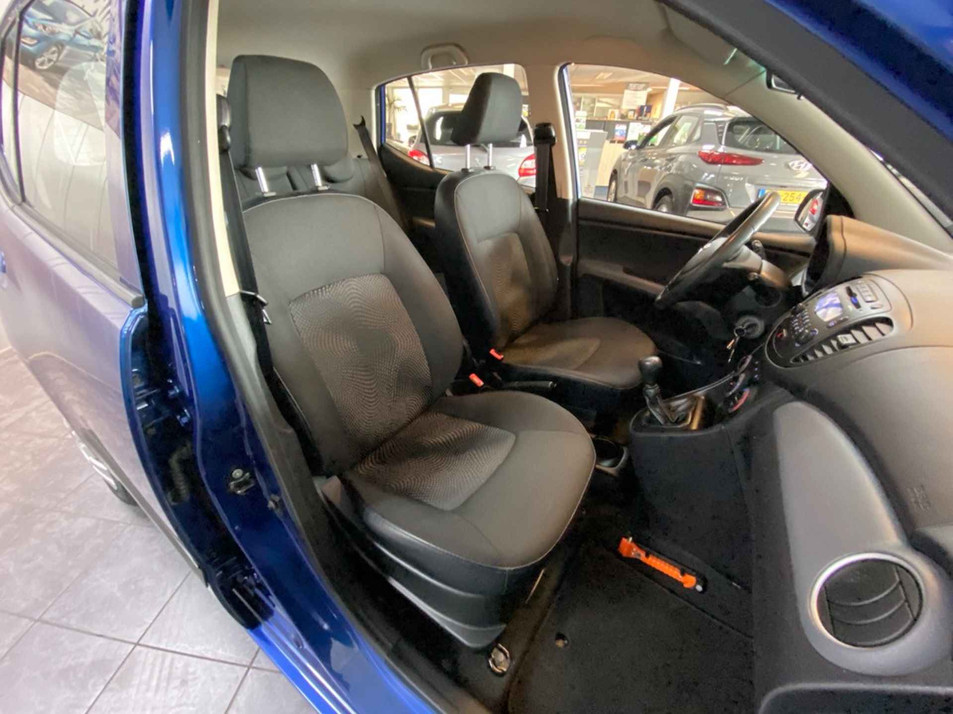 Hyundai i10 1.0 i-Drive Dealer onderhouden, Stuurbekrachtiging, Elektrische ramen. - 10/20