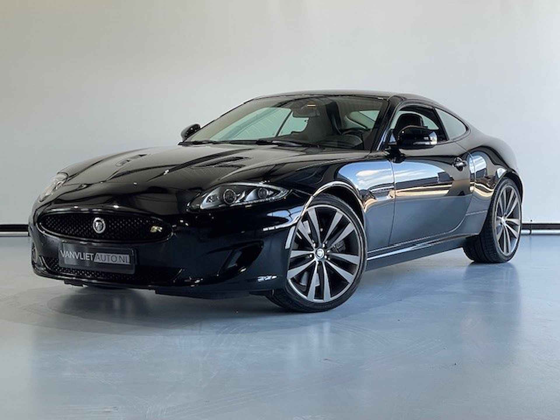 Jaguar XKR 5.0 V8 Super Charge R Coupé Special Edition - 13/31