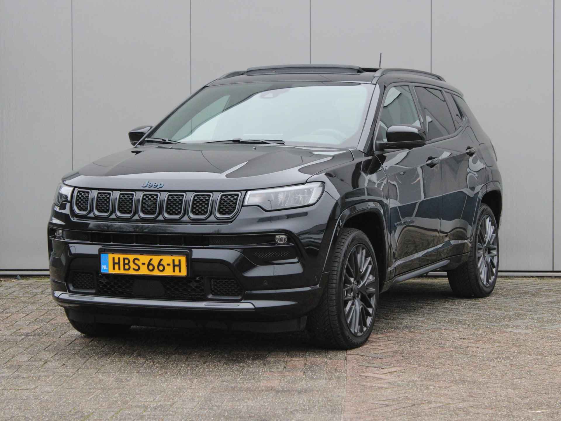 Jeep Compass 4xe 240 Plug-in Hybrid Electric S | Navi / Panoramadak / Leder / Camera - 6/28