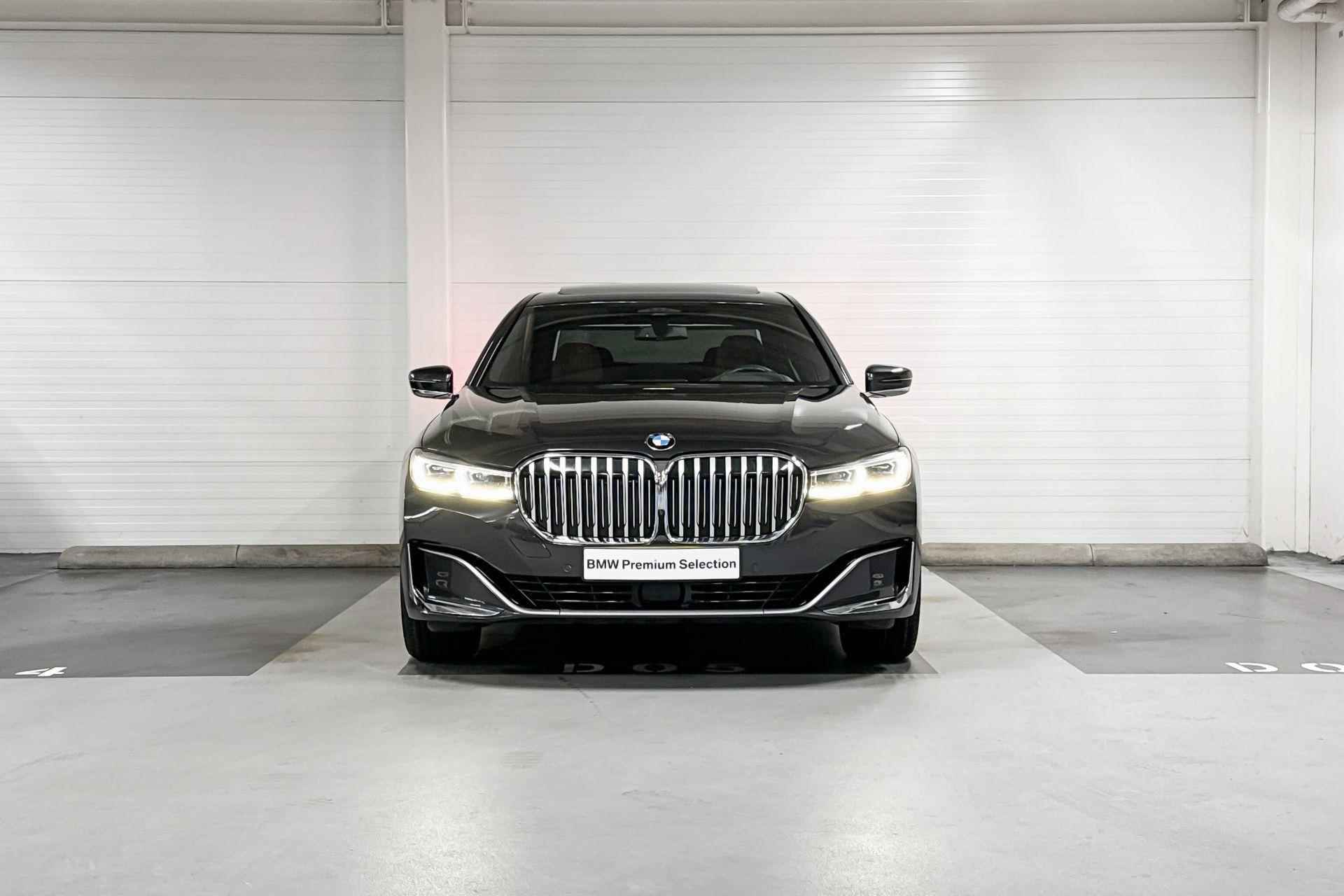 BMW 7 Serie 745e High Executive - 4/23