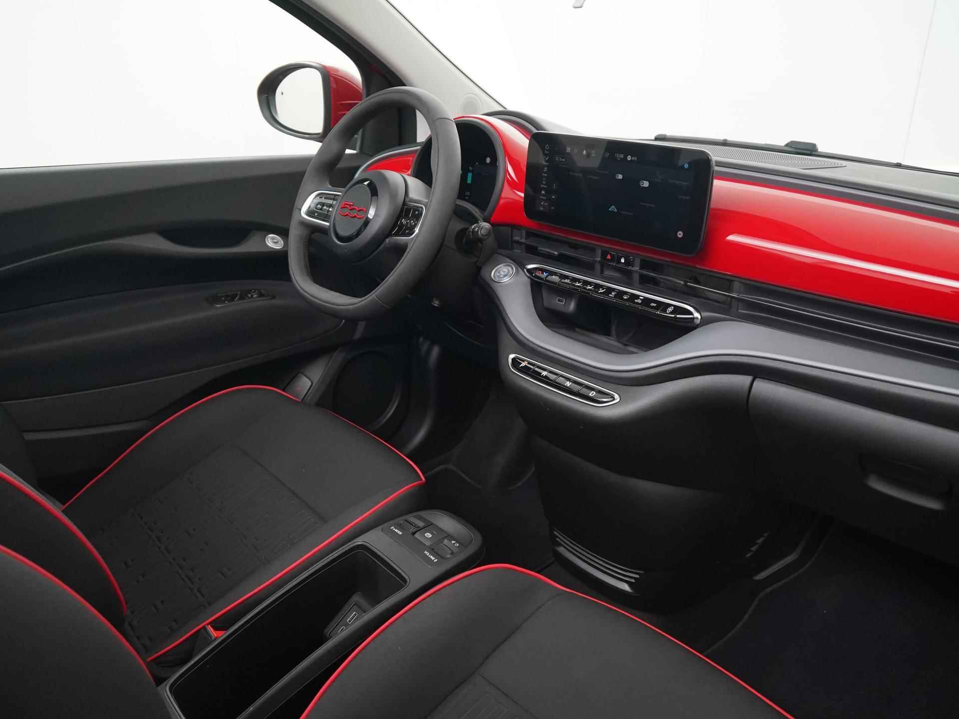 Fiat 500 C RED 42 kWh | Apple/Android Carplay | Navigatie | Virtual Cockpit | Zondag Open! - 2/36