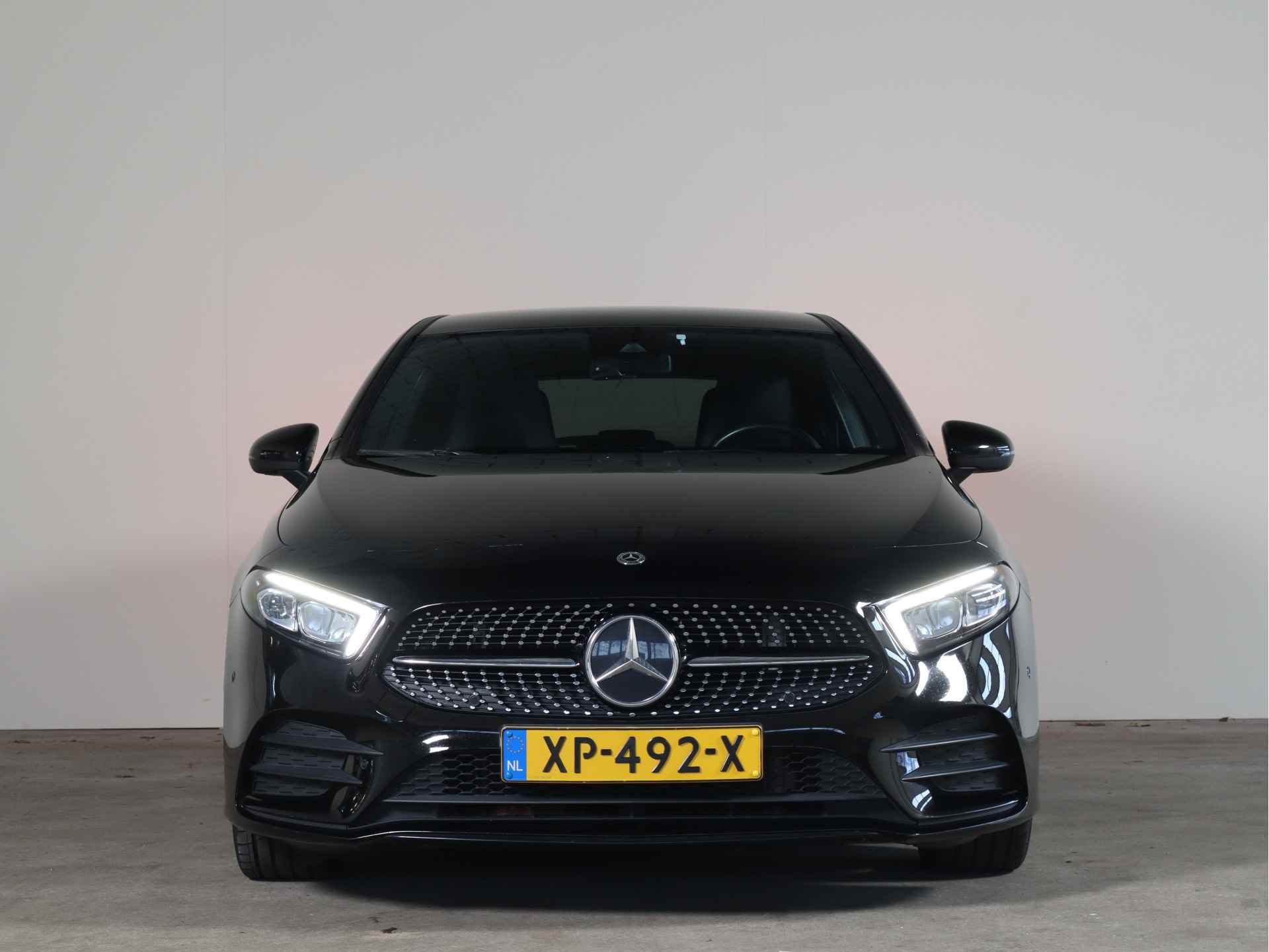 Mercedes-Benz A-Klasse 180 Business Solution AMG Night Upgrade NL-Auto!! Led verlichting I Camera - 5/36