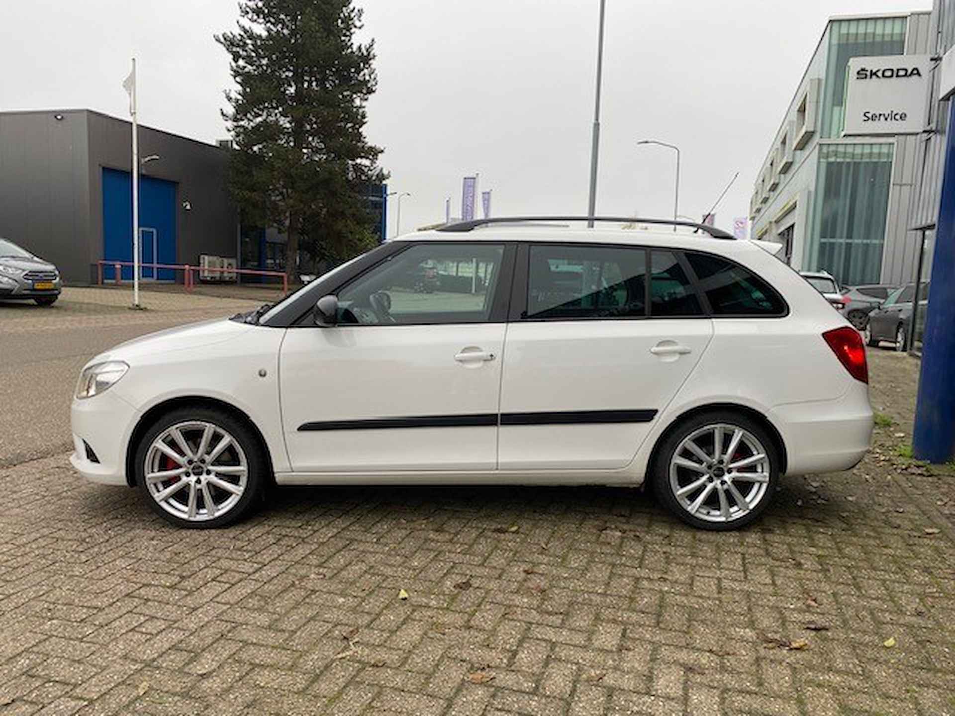 SKODA Fabia 1.4 TSI 180pk DSG-7 RS met Stoelv. Aux en Cruise Control - 5/35