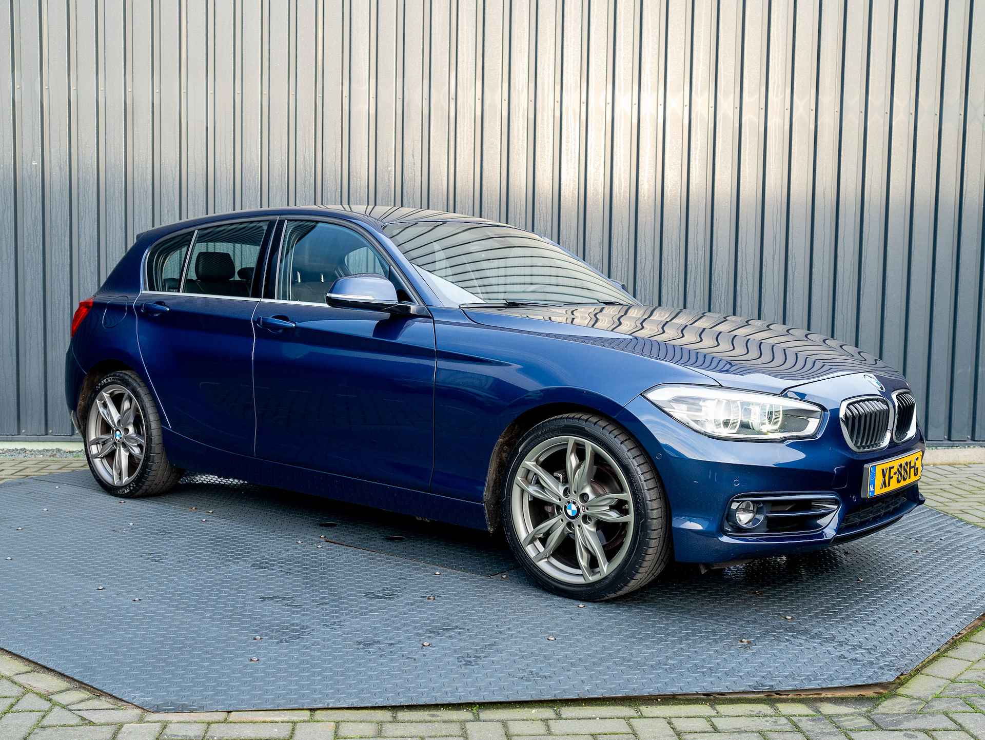 BMW 1-serie 118i High Executive | Leder | Camera | Parkeersensoren V&A | Stoelverwarming | Prijs Rijklaar!! - 14/41