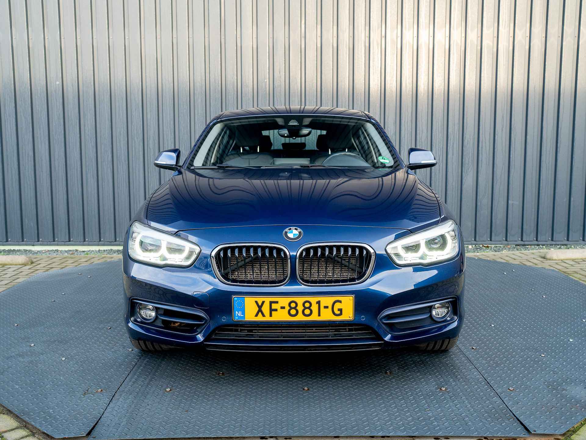 BMW 1-serie 118i High Executive | Leder | Camera | Parkeersensoren V&A | Stoelverwarming | Prijs Rijklaar!! - 35/41