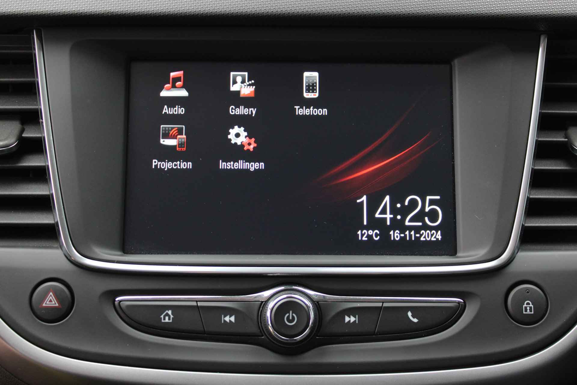 Opel Crossland X 1.2 Turbo Online Edition / Stuur- en Stoelverwarming / Navigatie via Carplay / Voorruit verwarmd / Parkeer Sensoren / 16'' LMV / '' vraag een vrijblijvende offerte aan '' - 20/29