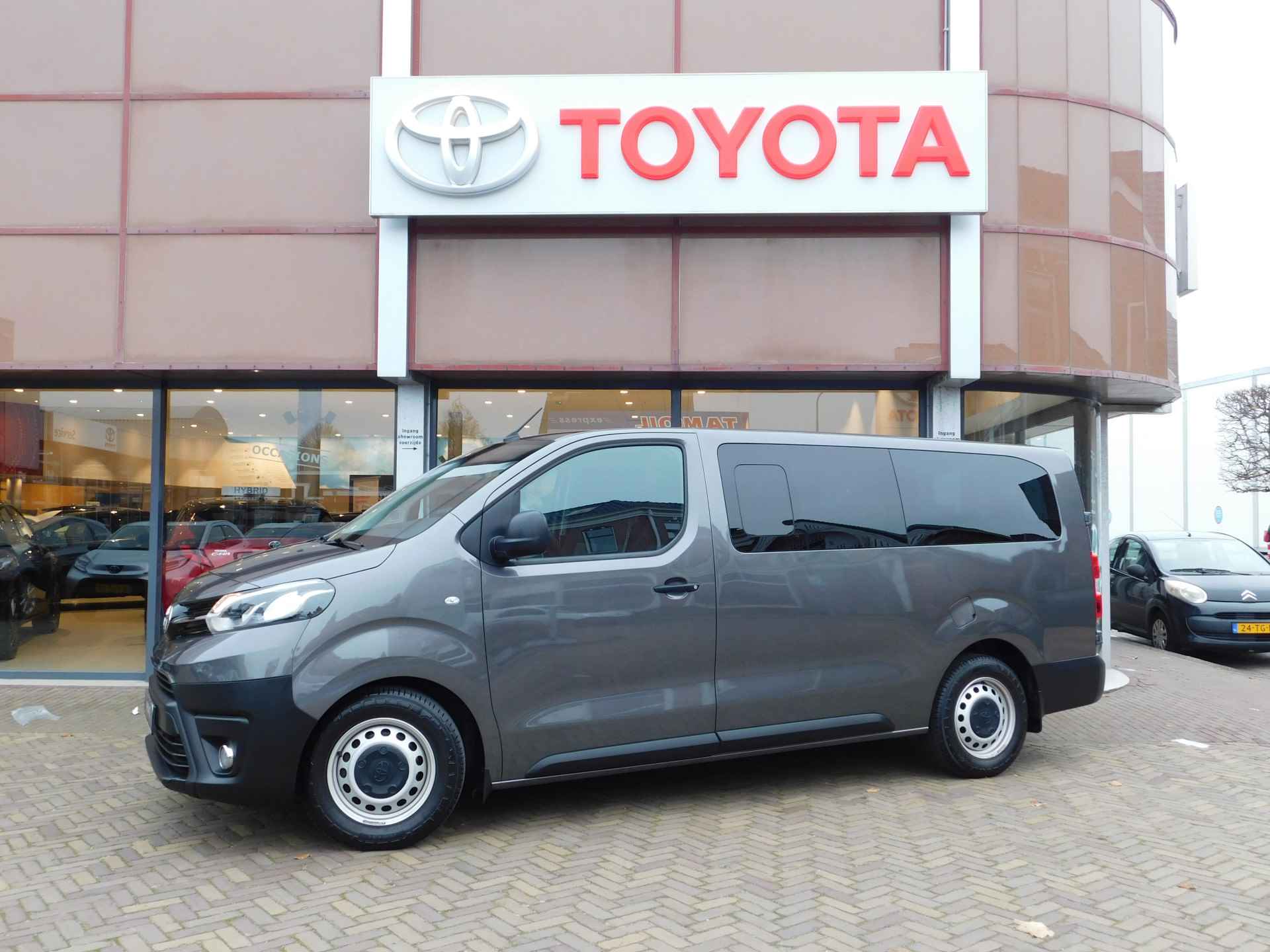 Toyota ProAce Shuttle 1.5 D-4D Cool Long - 3/36