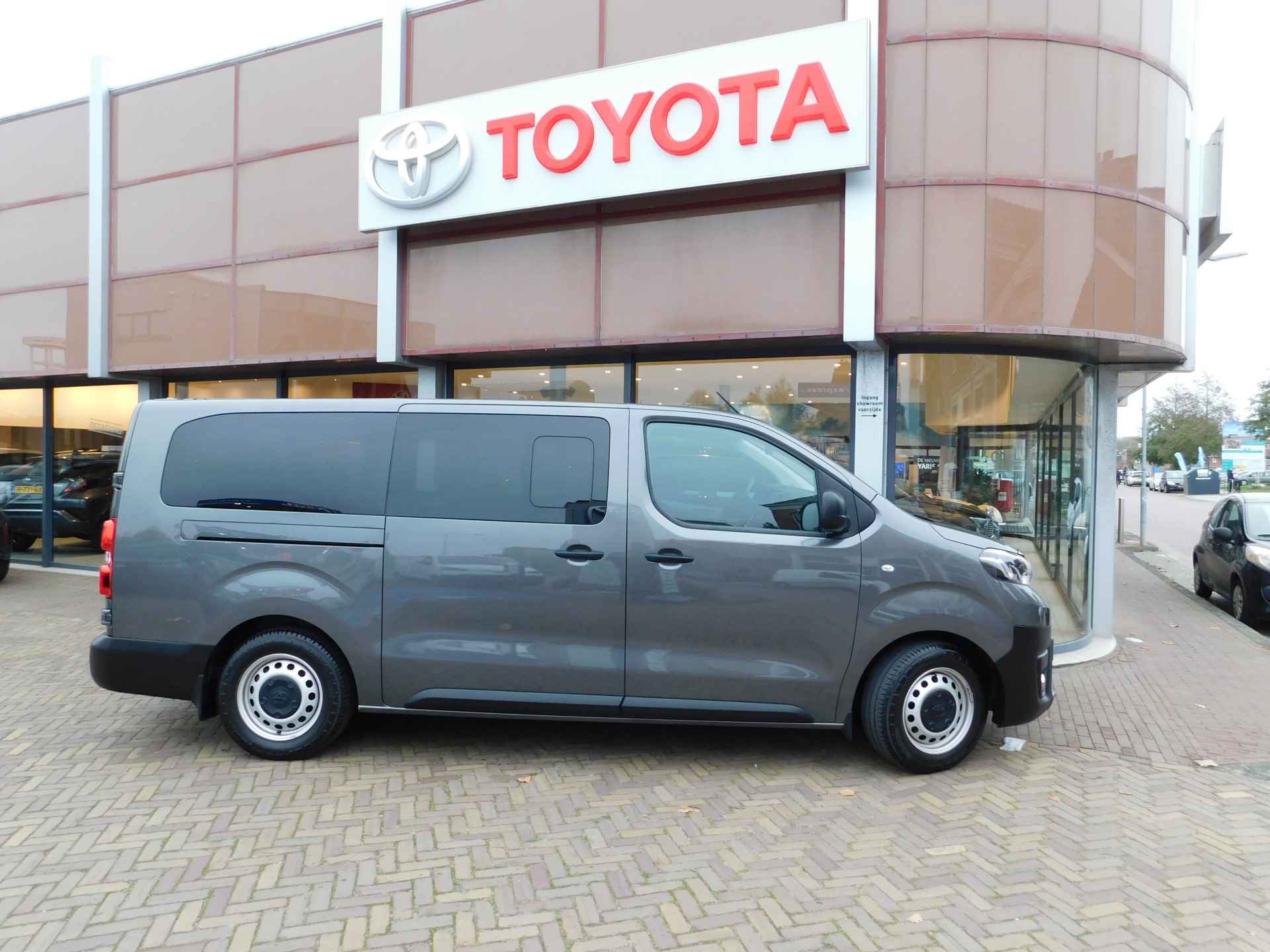 Toyota ProAce Shuttle 1.5 D-4D Cool Long - 25/36