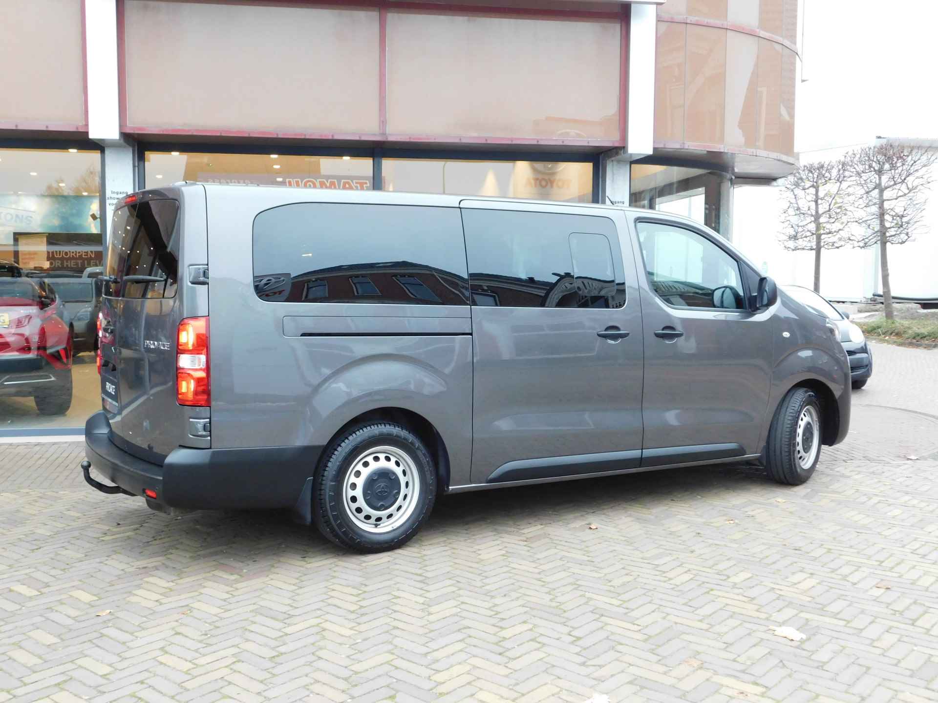 Toyota ProAce Shuttle 1.5 D-4D Cool Long - 27/36