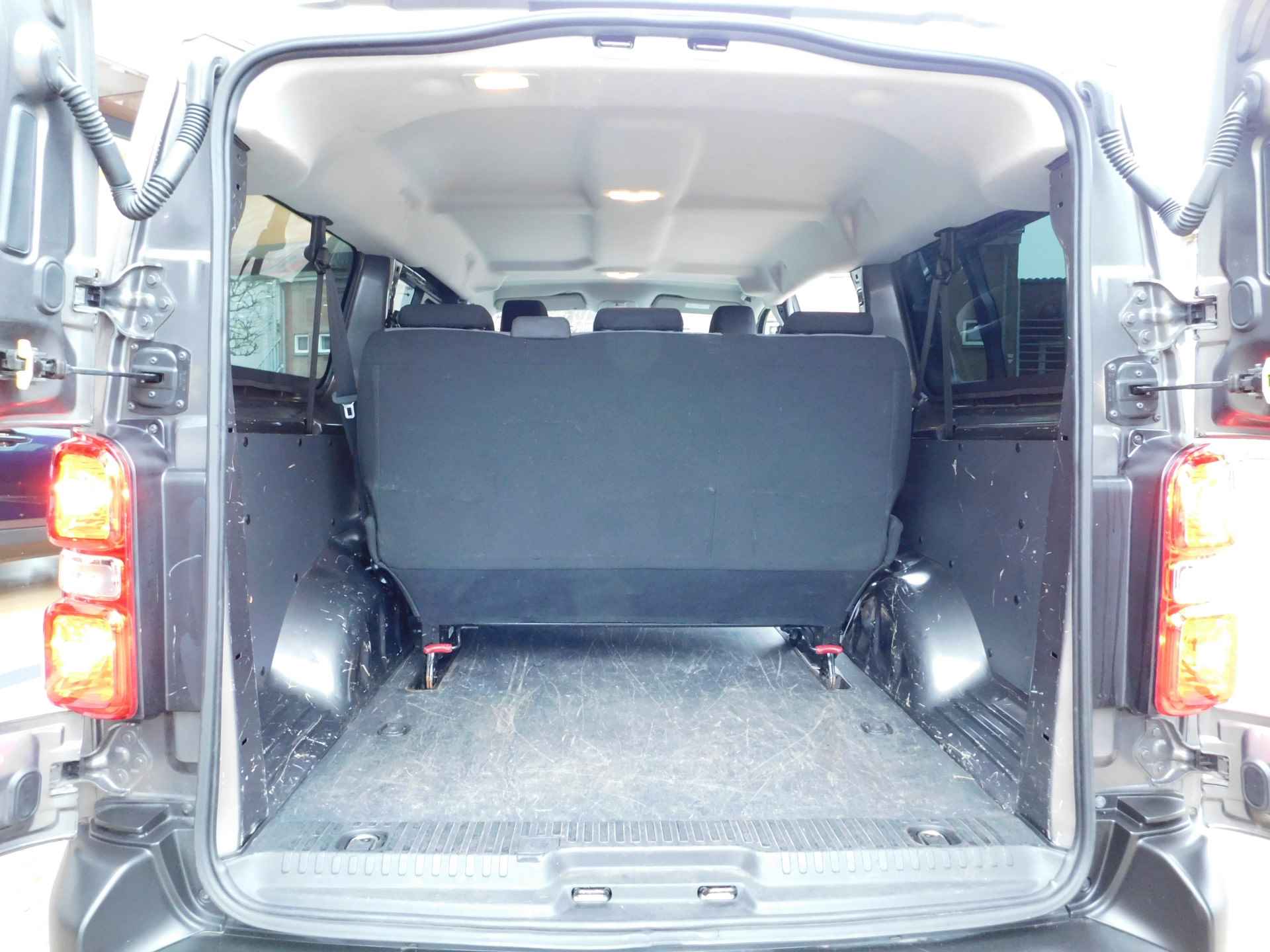 Toyota ProAce Shuttle 1.5 D-4D Cool Long - 36/36