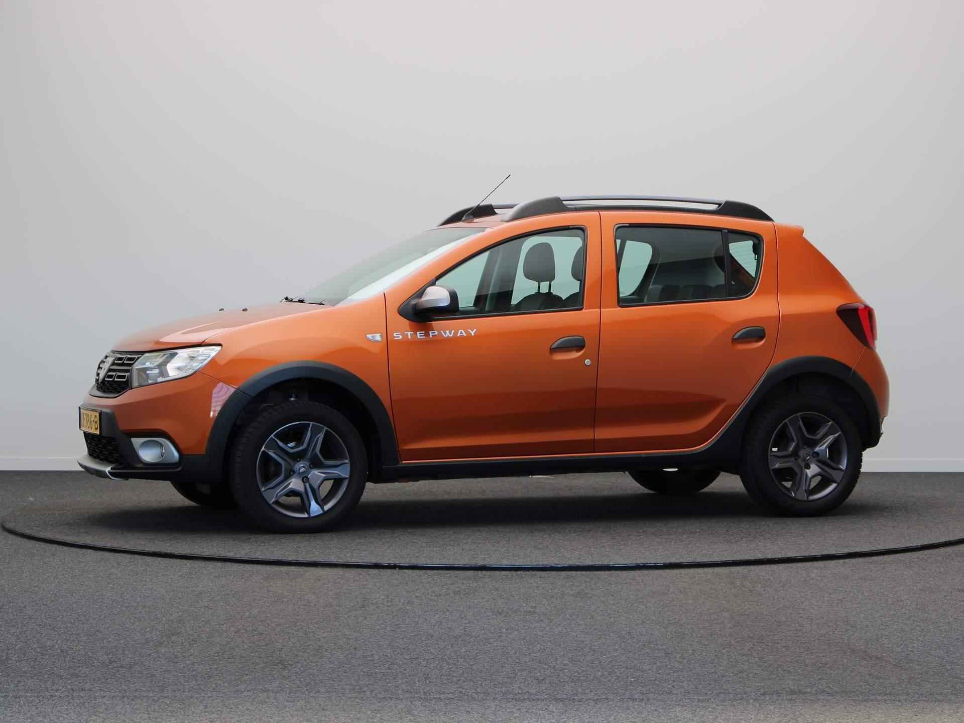 Dacia Sandero 90pk TCe SL Stepway | Achteruitrijcamera | Cruise control | Airco | Navigatie | - 12/44