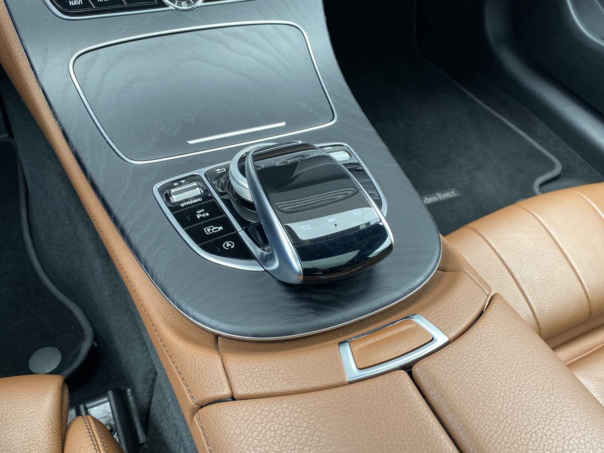 Mercedes-Benz E-Klasse Coupé 200 Premium Plus AUT. | widescreen navigatie | panoramadak | burmester audio | adaptieve cruise | NL auto - 29/57