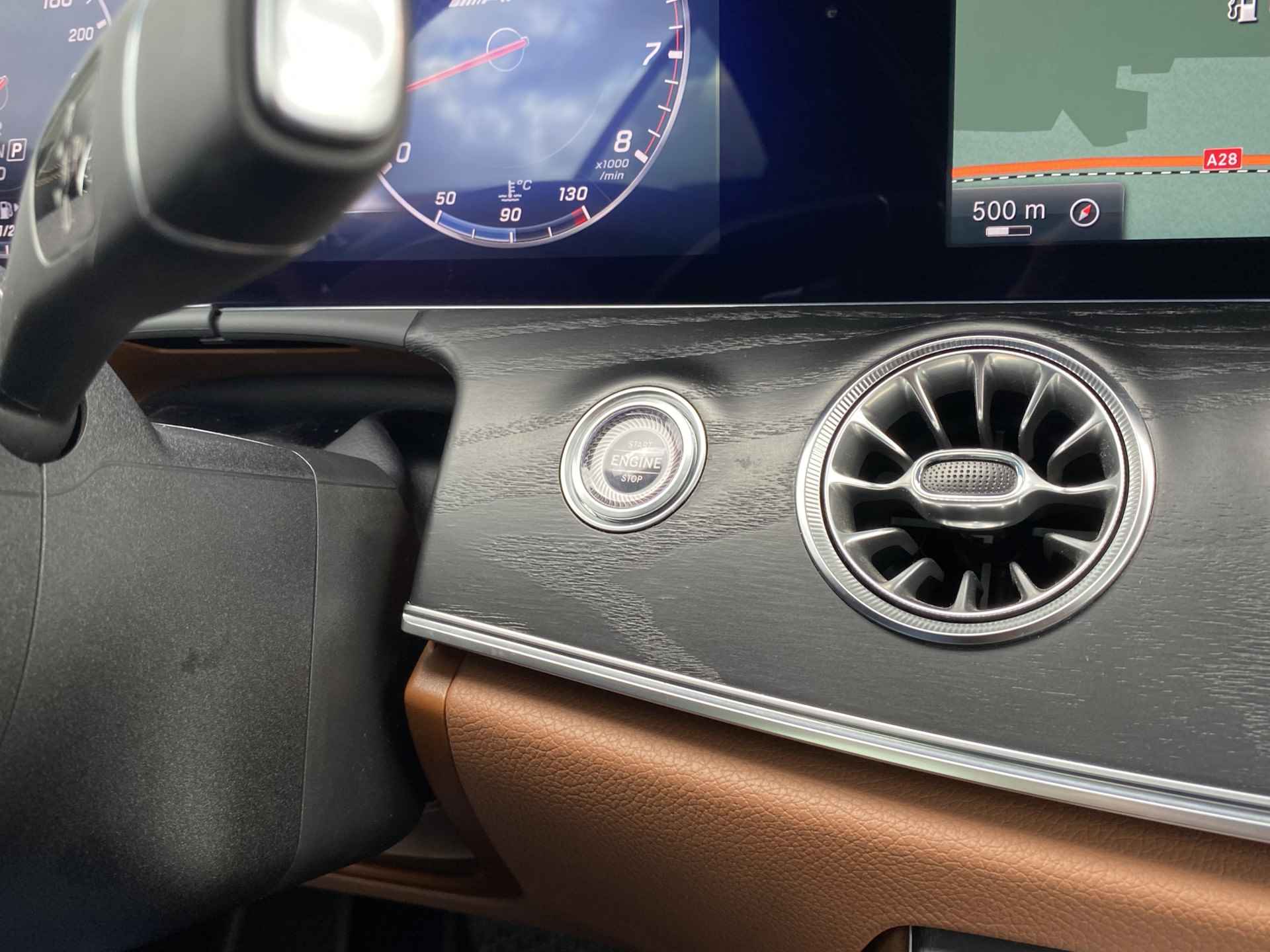 Mercedes-Benz E-Klasse Coupé 200 Premium Plus AUT. | widescreen navigatie | panoramadak | burmester audio | adaptieve cruise | NL auto - 31/57