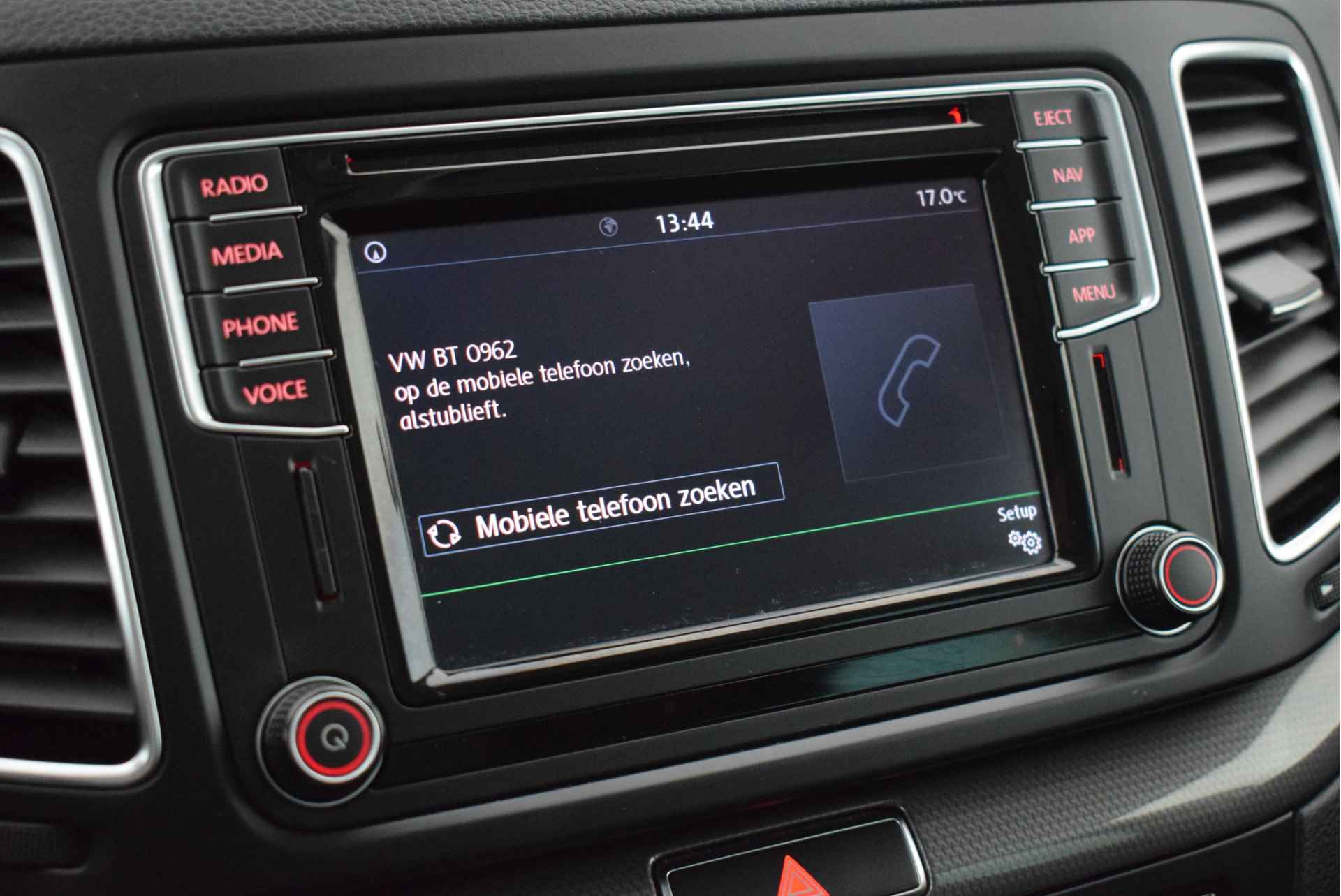 Volkswagen Sharan 1.4 TSI 150pk DSG IQ.Drive Xenon Trekhaak Camera Stoelverwarming Navigatie - 22/49