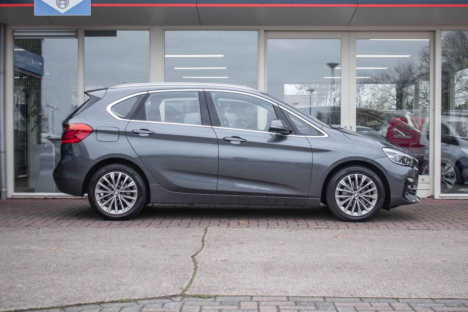 BMW 2-serie Active Tourer 218i Business Edition Plus - 3/31