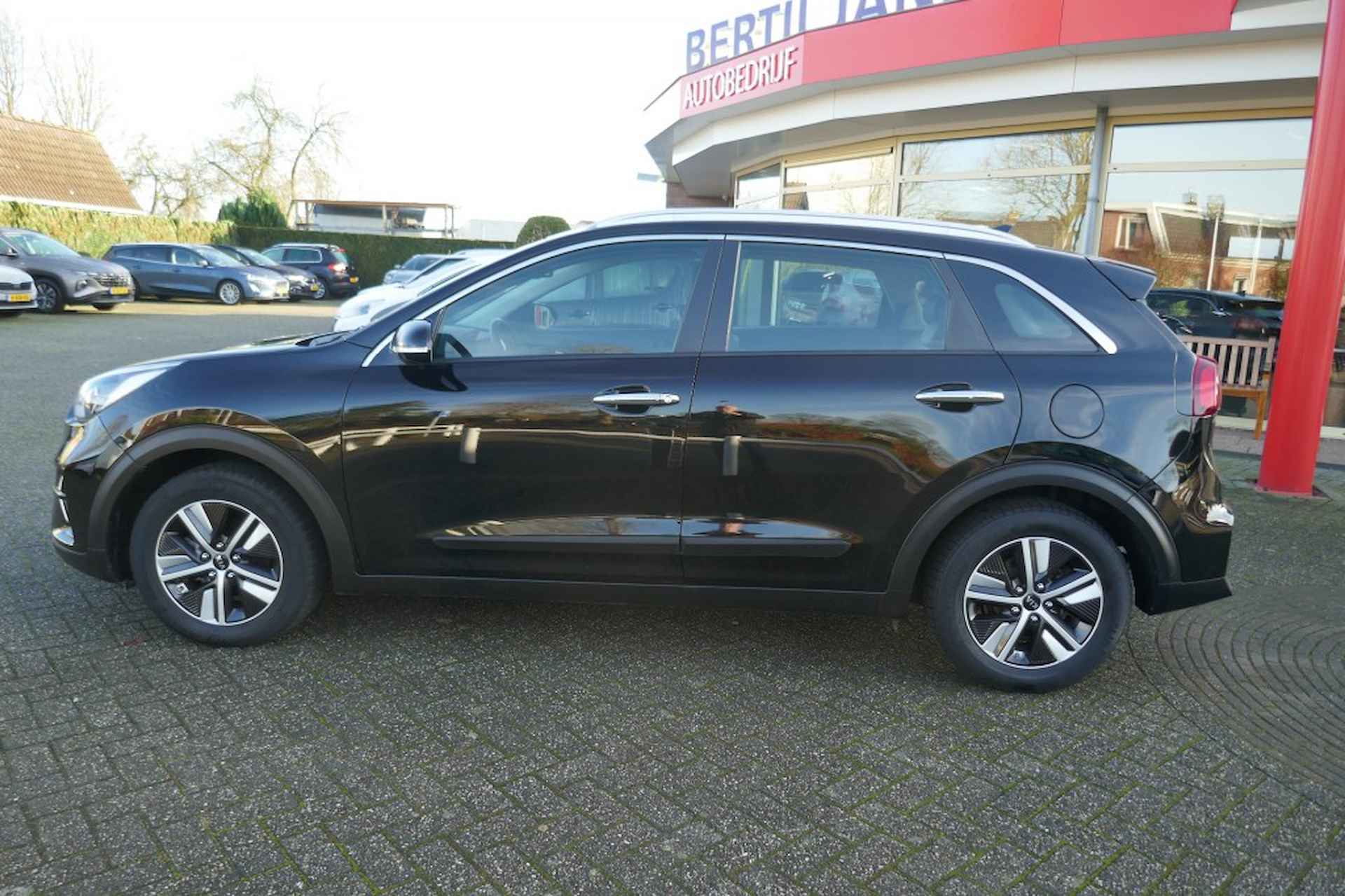 KIA Niro 1.6 GDI H. EXECUT.LINE  NIEUW MODEL - 7/40