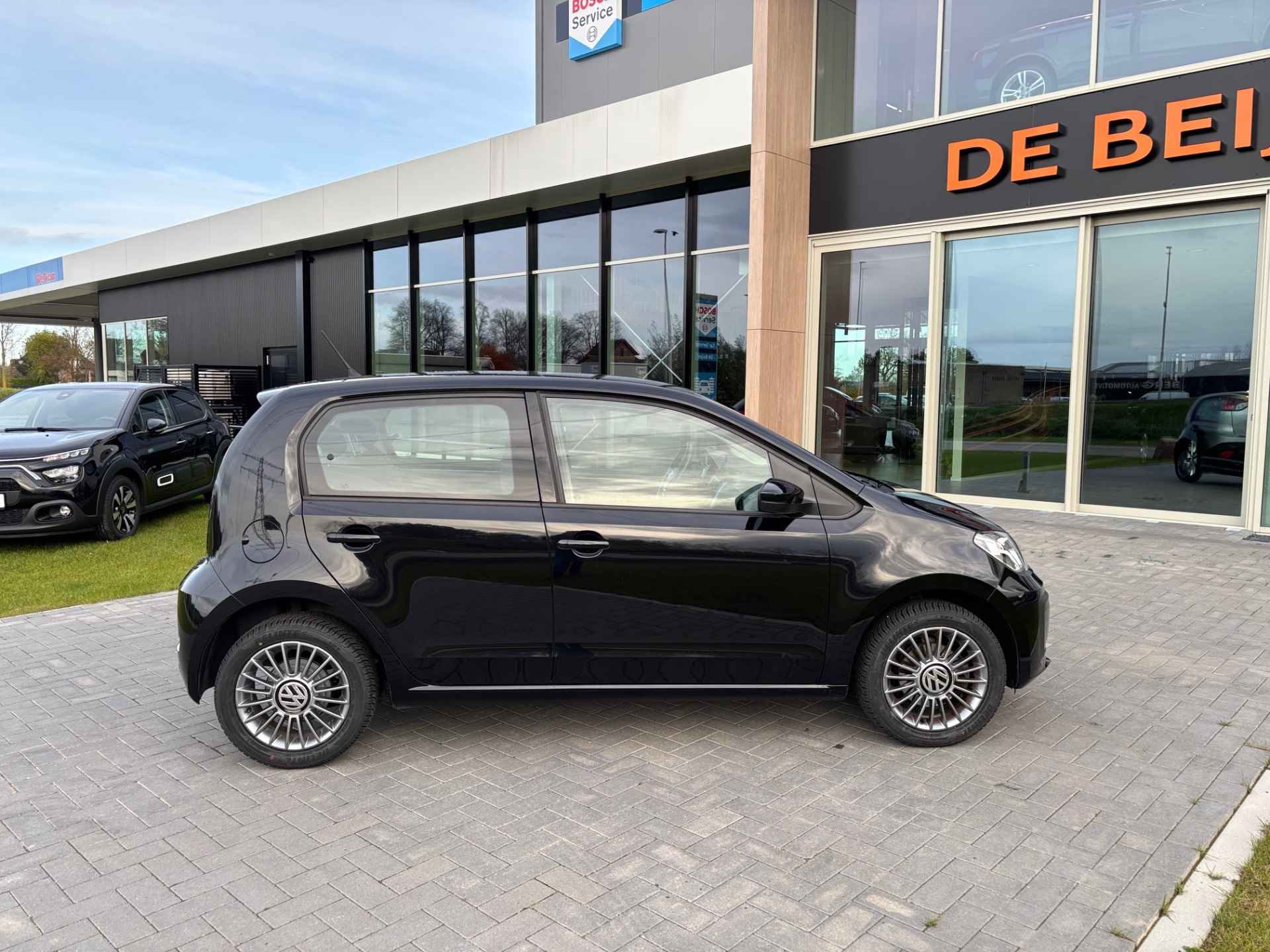 Volkswagen up! 1.0 BMT move up! Camera I Airco I Cruise - 7/41