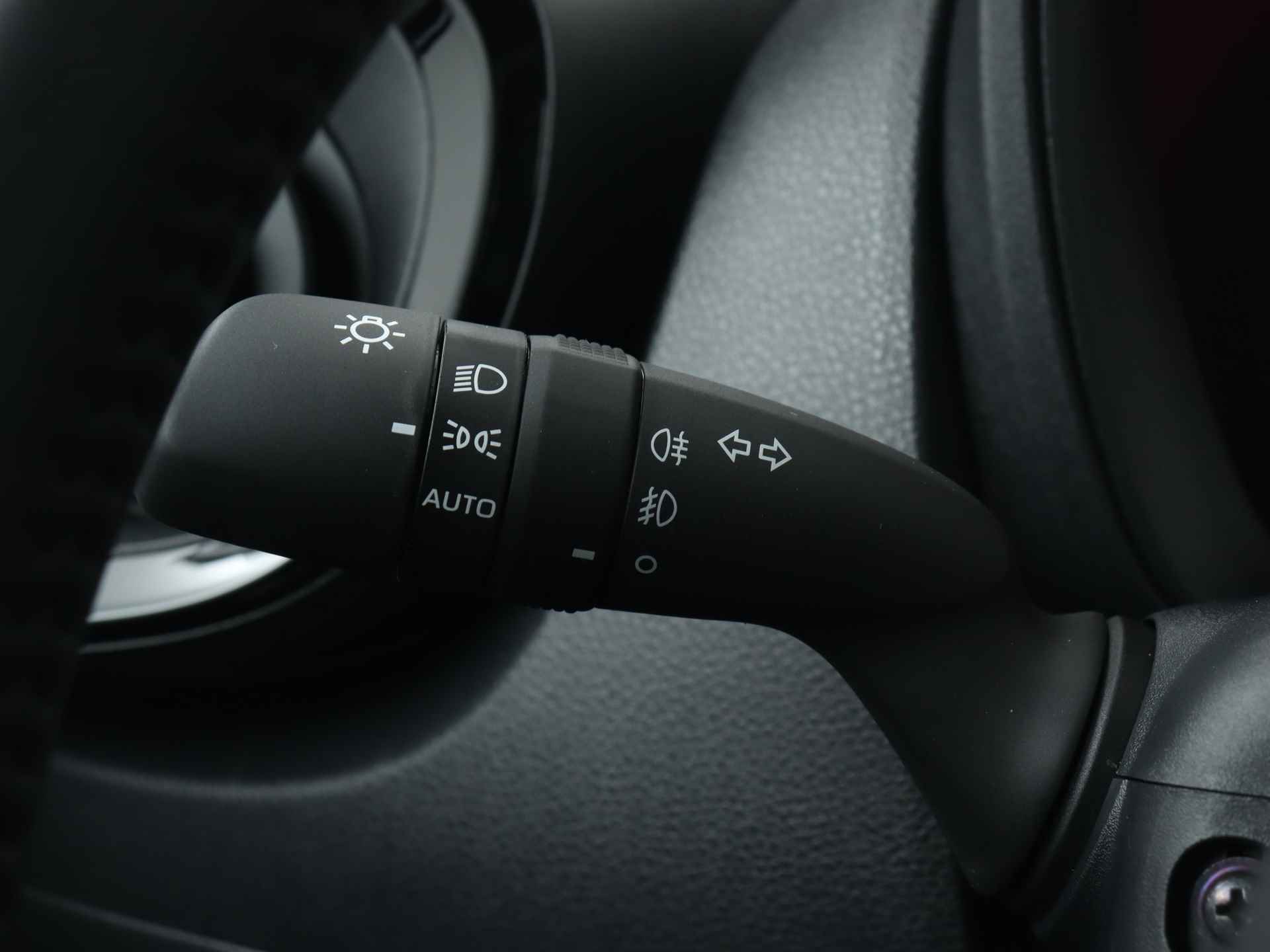 Toyota Aygo X 1.0 VVT-i S-CVT Pulse | Automaat | - 20/33