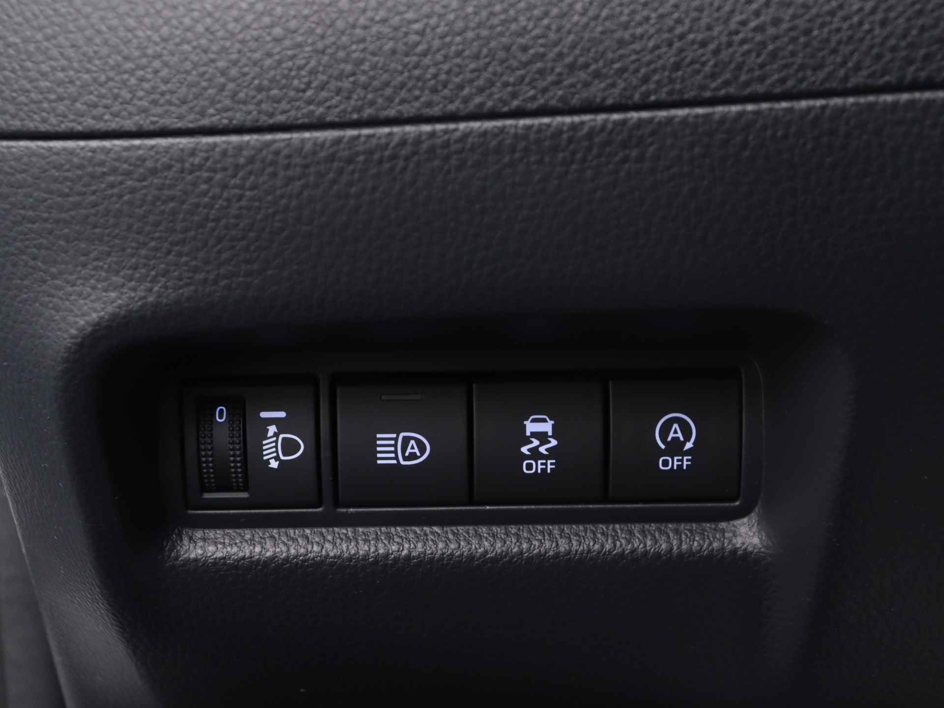 Toyota Aygo X 1.0 VVT-i S-CVT Pulse | Automaat | - 29/33