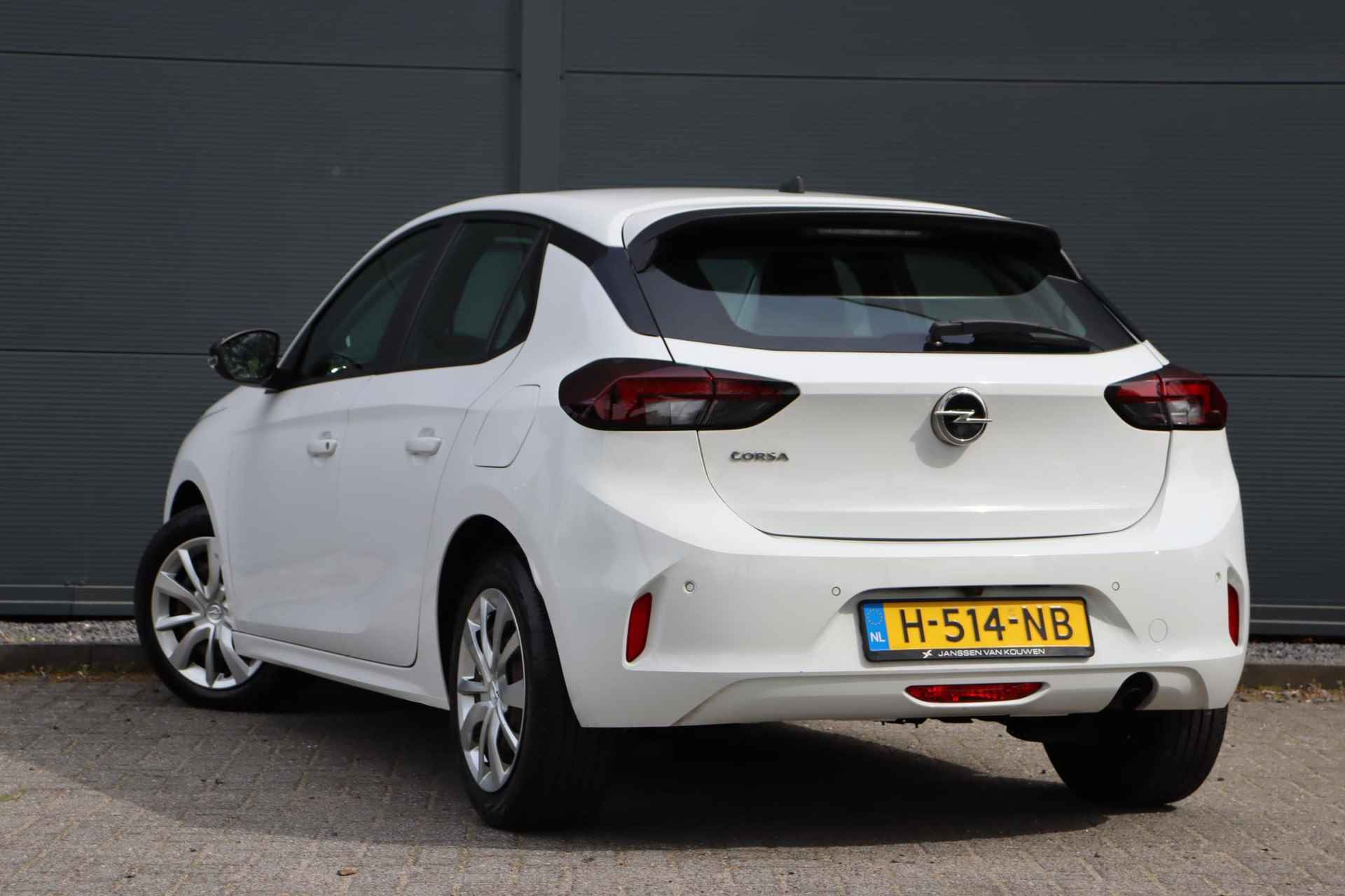 Opel Corsa Edition 1.2 100 pk / Camera / Navigatie / Apple CarPlay - 4/38