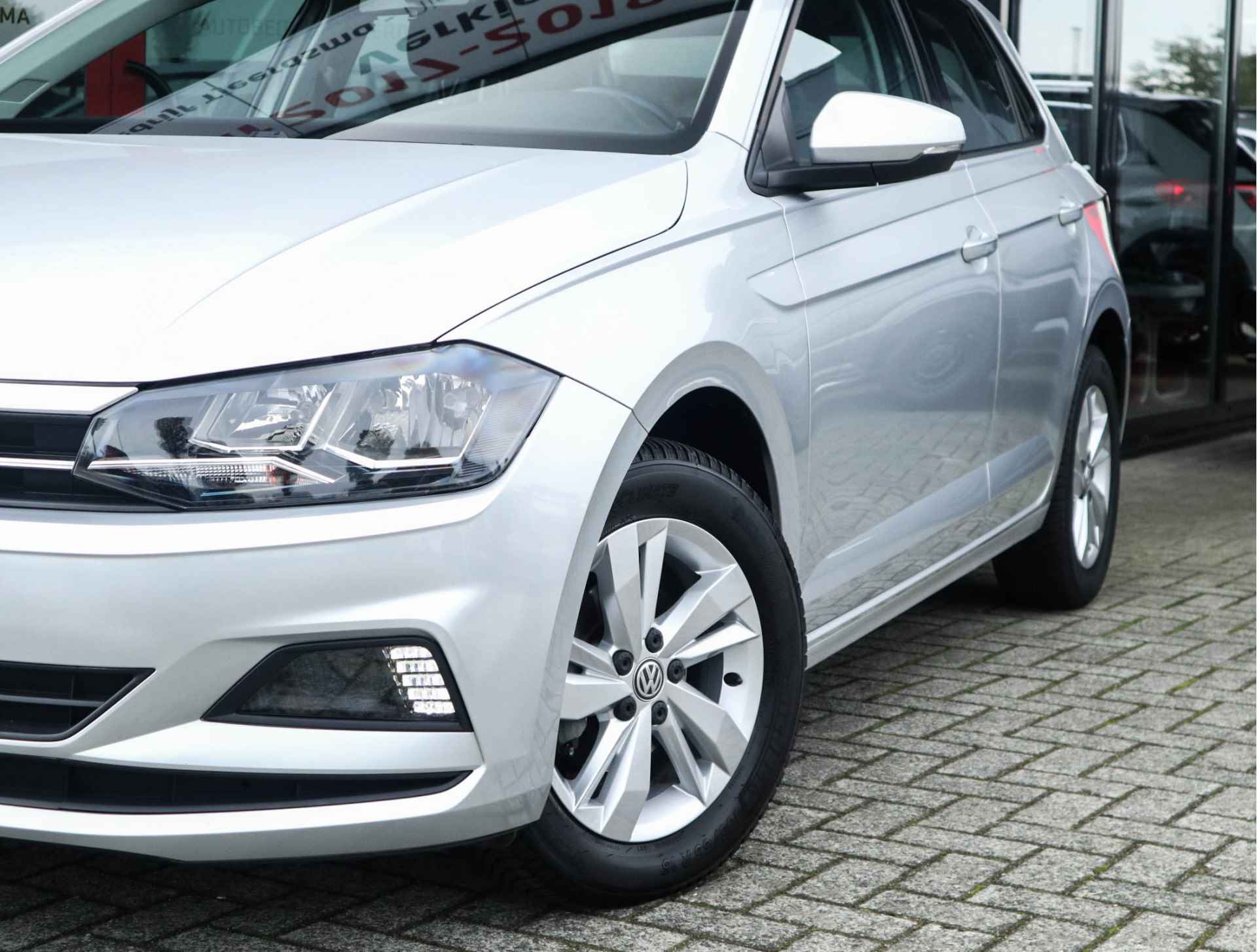 Volkswagen Polo 1.0 TSI Comfortline Business App-Navi/Clima/Adapt.Cruise/Automaat/5DRS - 5/31