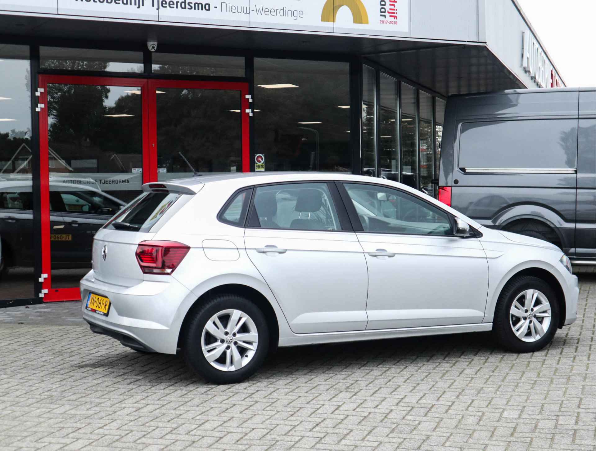 Volkswagen Polo 1.0 TSI Comfortline Business App-Navi/Clima/Adapt.Cruise/Automaat/5DRS - 12/31