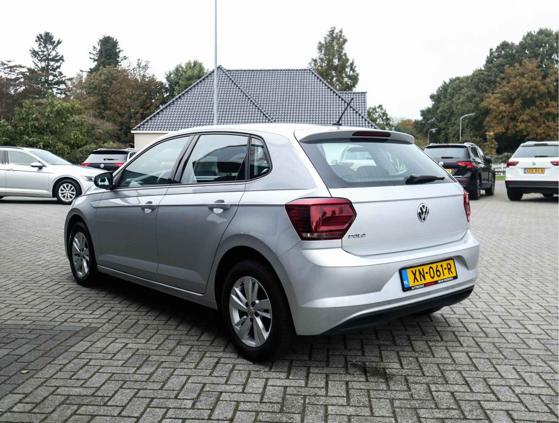 Volkswagen Polo 1.0 TSI Comfortline Business App-Navi/Clima/Adapt.Cruise/Automaat/5DRS - 28/31