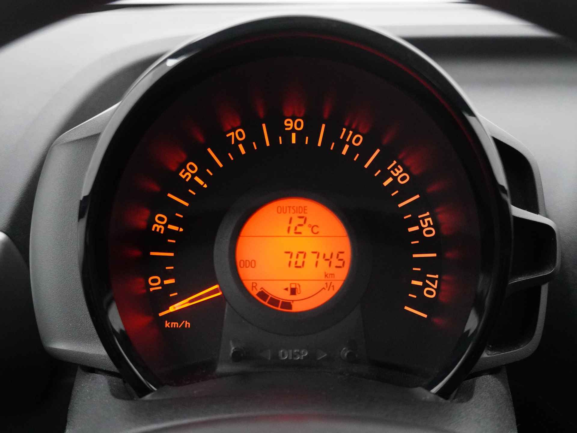 Peugeot 108 1.0 e-VTi Active - Airconditioning - Bluetooth - Elektrische ramen - 12 maanden BOVAG garantie - 24/49