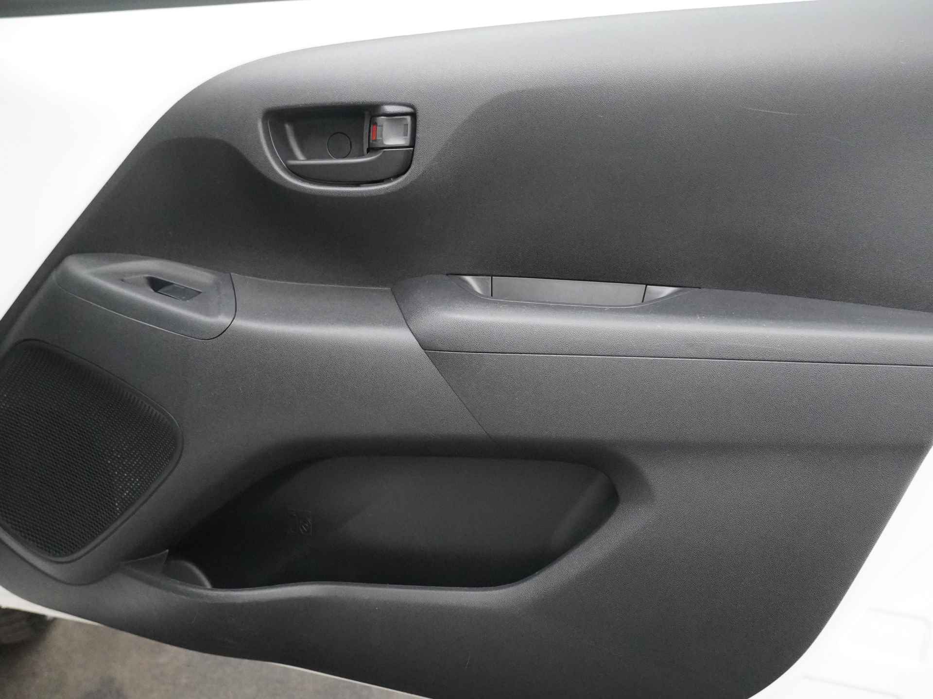 Peugeot 108 1.0 e-VTi Active - Airconditioning - Bluetooth - Elektrische ramen - 12 maanden BOVAG garantie - 42/49