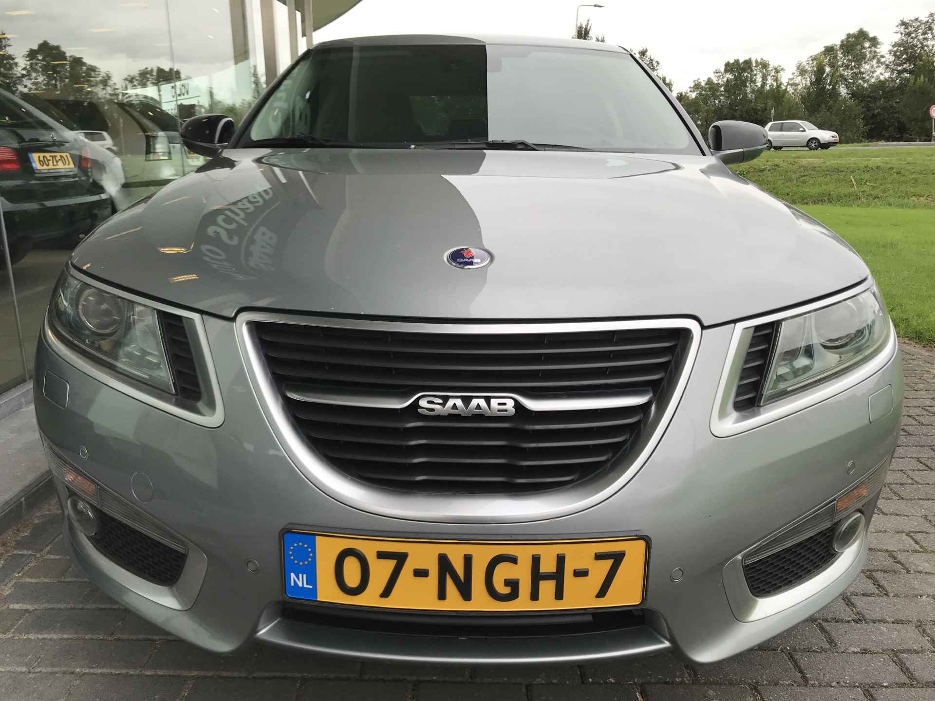 Saab 9-5 2.0T Vector Exklusiv Automaat | Rijklaar incl garantie | Aero bumper Head-up U-rail DriveSense - 8/36