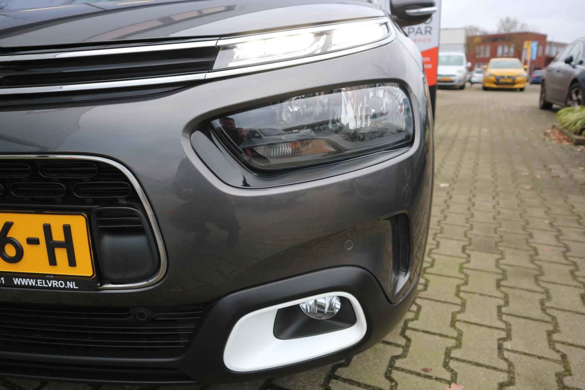 Citroen C4 CACTUS 1.2 PureTech Shine 110PK NAVI CLIMA CRUISE PDC Stoelverw V+A RIJKLAARPRIJS!! - 8/31