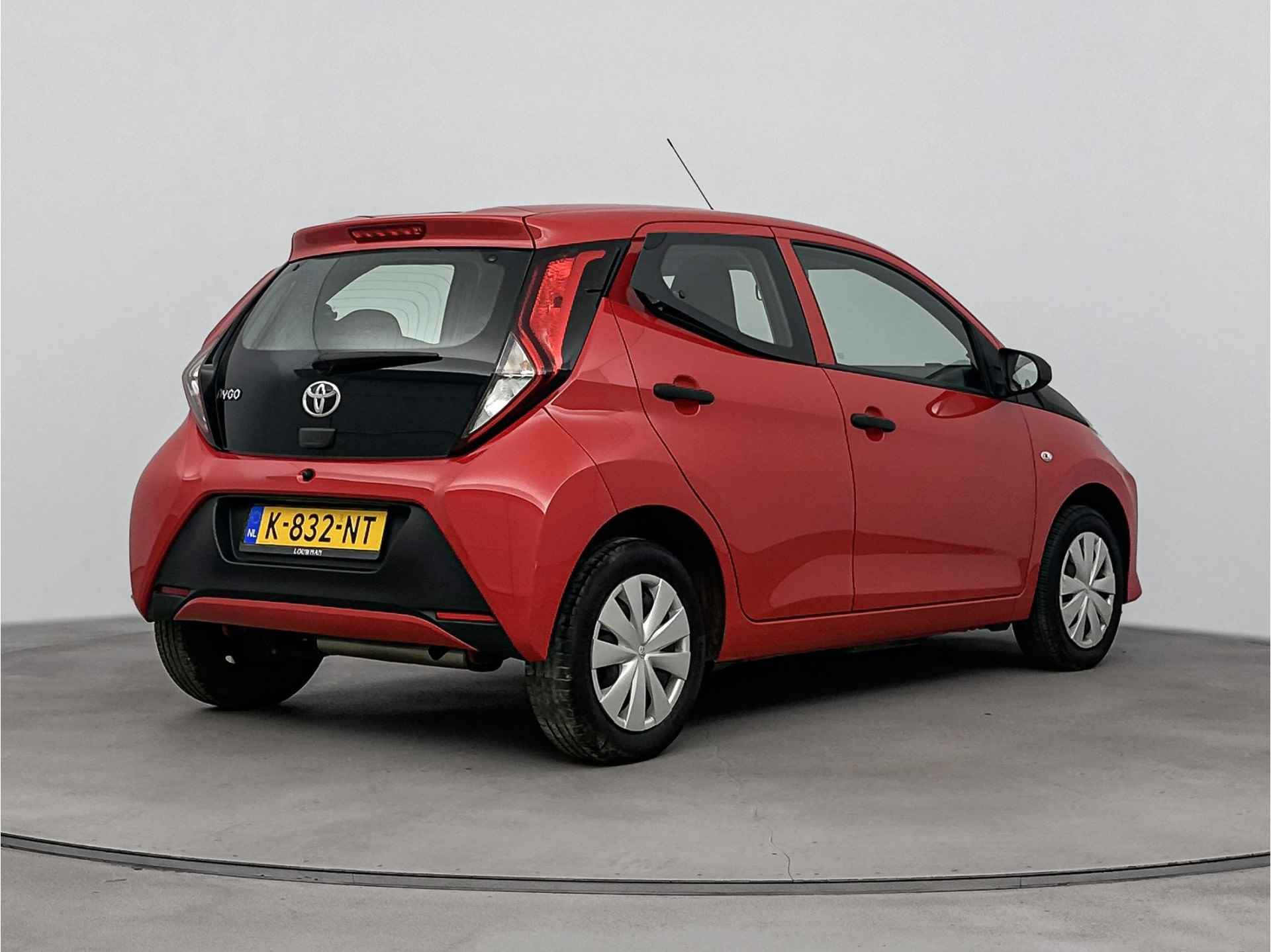 Toyota Aygo 1.0 VVT-i x-fun | Airco | - 3/39