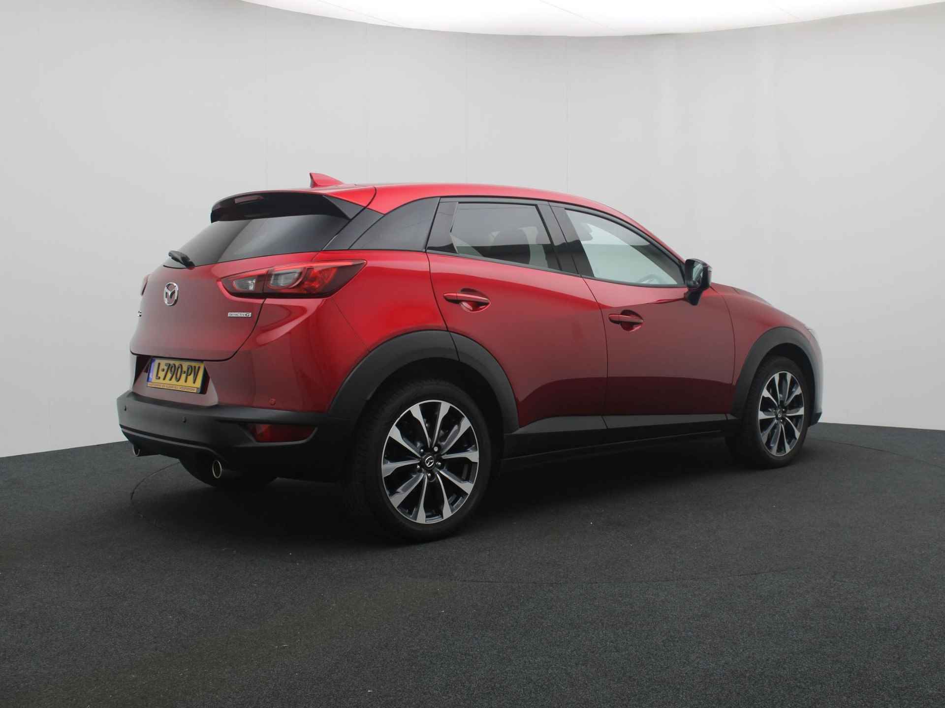 Mazda CX-3 2.0 SkyActiv-G Sportive met navigatie en all-weather banden : dealer onderhouden - 6/46