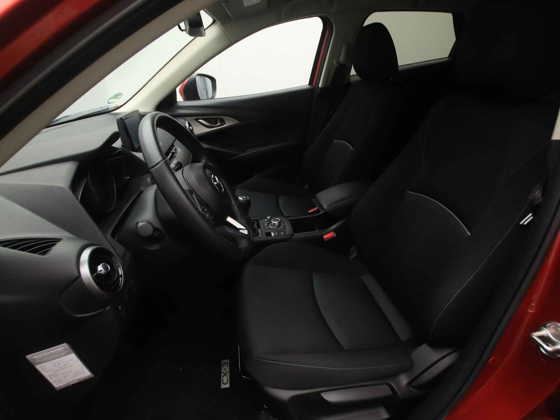 Mazda CX-3 2.0 SkyActiv-G Sportive met navigatie en all-weather banden : dealer onderhouden - 13/46