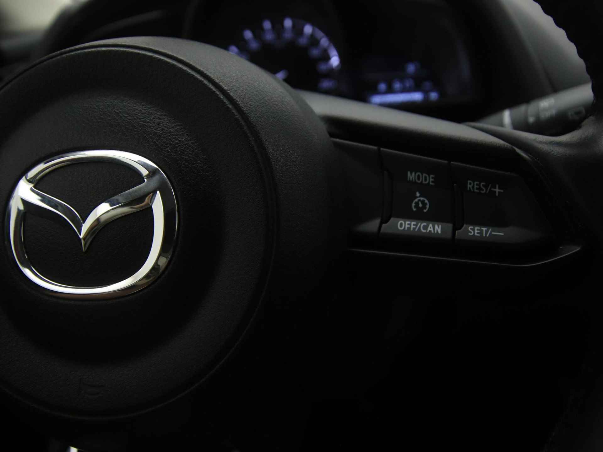 Mazda CX-3 2.0 SkyActiv-G Sportive met navigatie en all-weather banden : dealer onderhouden - 25/46