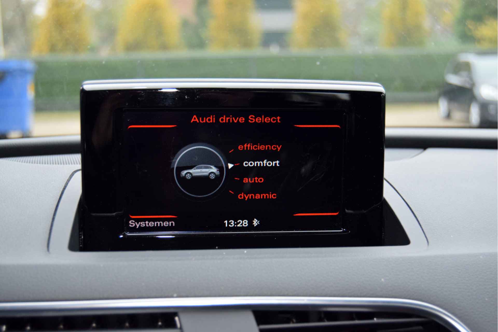 Audi Q3 1.4 TFSI CoD Sport S Line Edition Afn. trekhaak Navi Climate stoelverwarming - 22/46