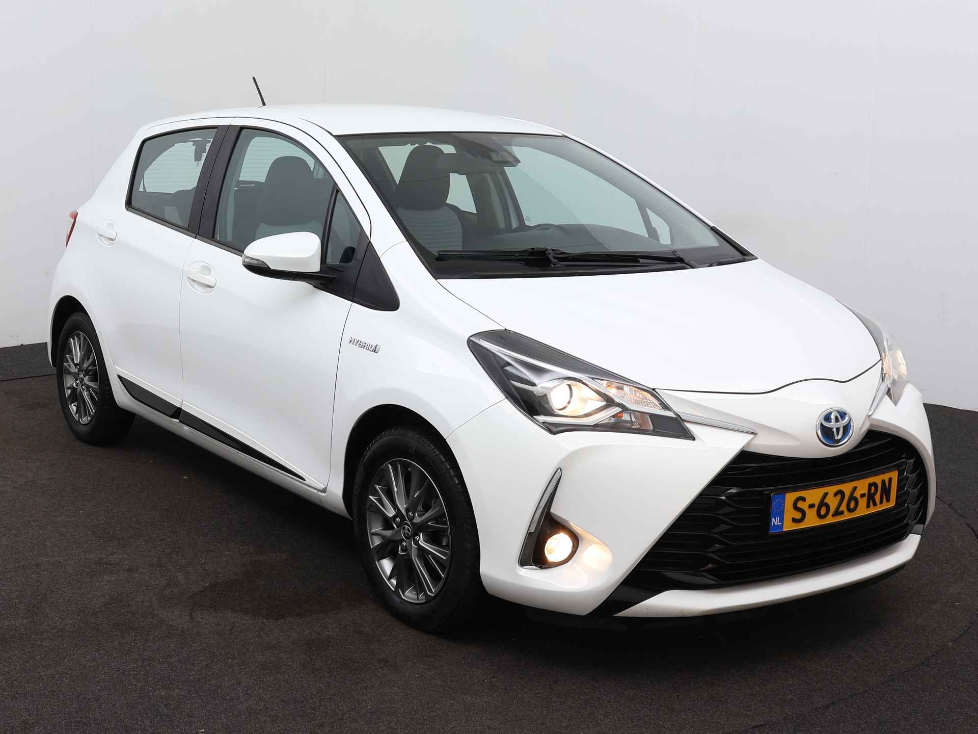 Toyota Yaris 1.5 Hybrid Dynamic Limited | Safetysense | Navigatie | - 28/43