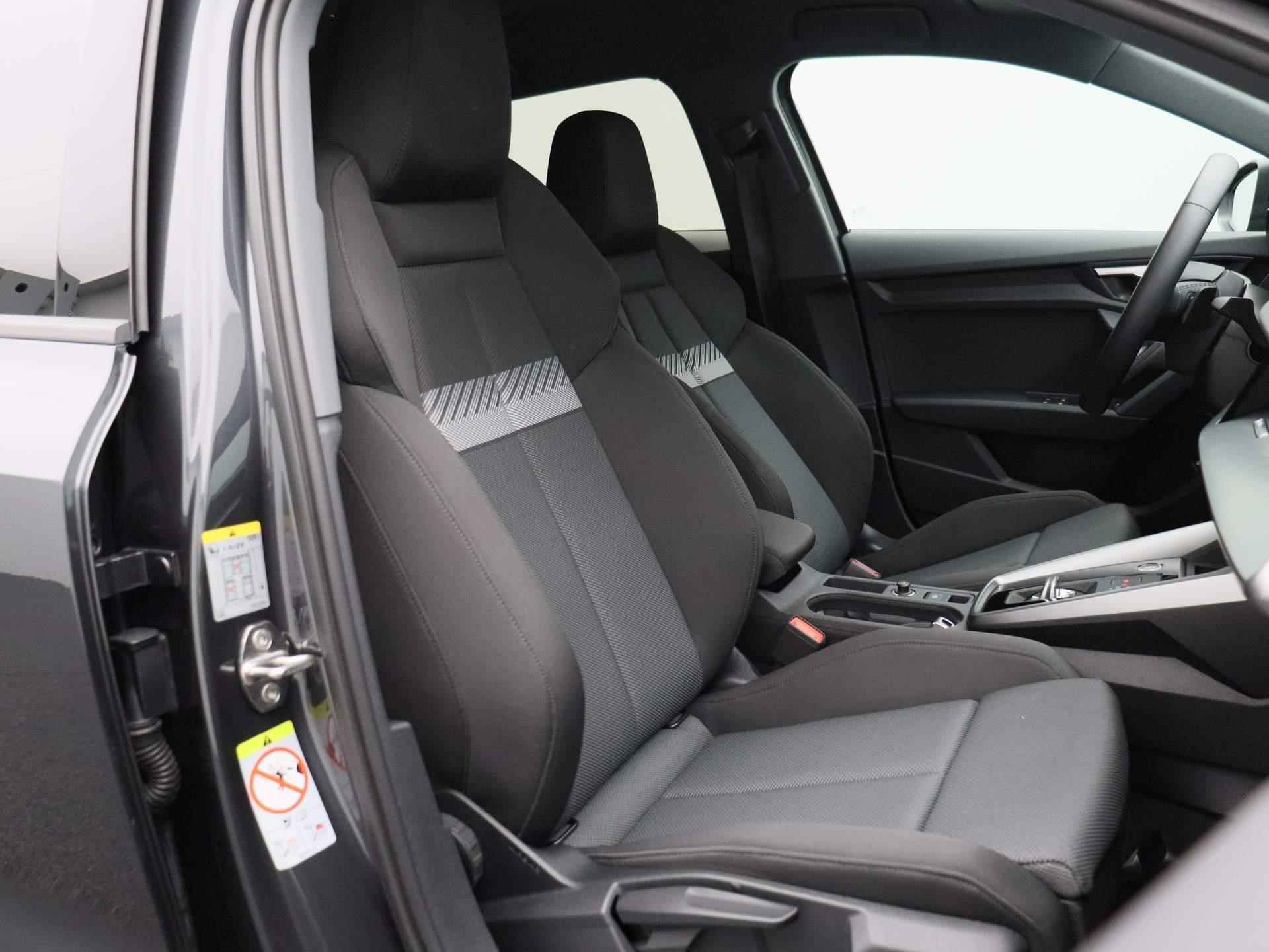 Audi A3 Sportback 40 TFSI e Advanced edition 204 PK | Plug in | Virtual cockpit |  LED | Stoelverwarming | Navigatie | Cruise control | Climate control | Lichtmetalen velgen | Getint glas | - 32/39