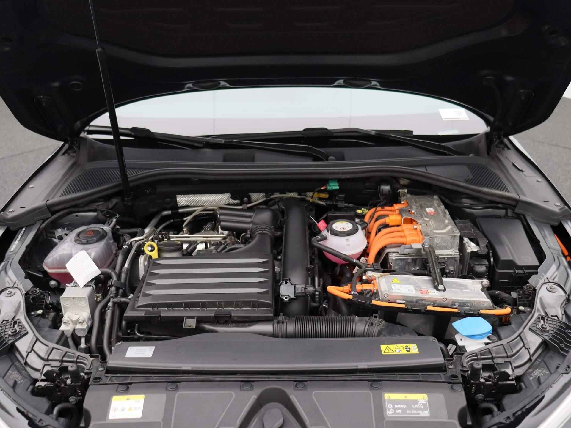 Audi A3 Sportback 40 TFSI e Advanced edition 204 PK | Plug in | Virtual cockpit |  LED | Stoelverwarming | Navigatie | Cruise control | Climate control | Lichtmetalen velgen | Getint glas | - 36/39