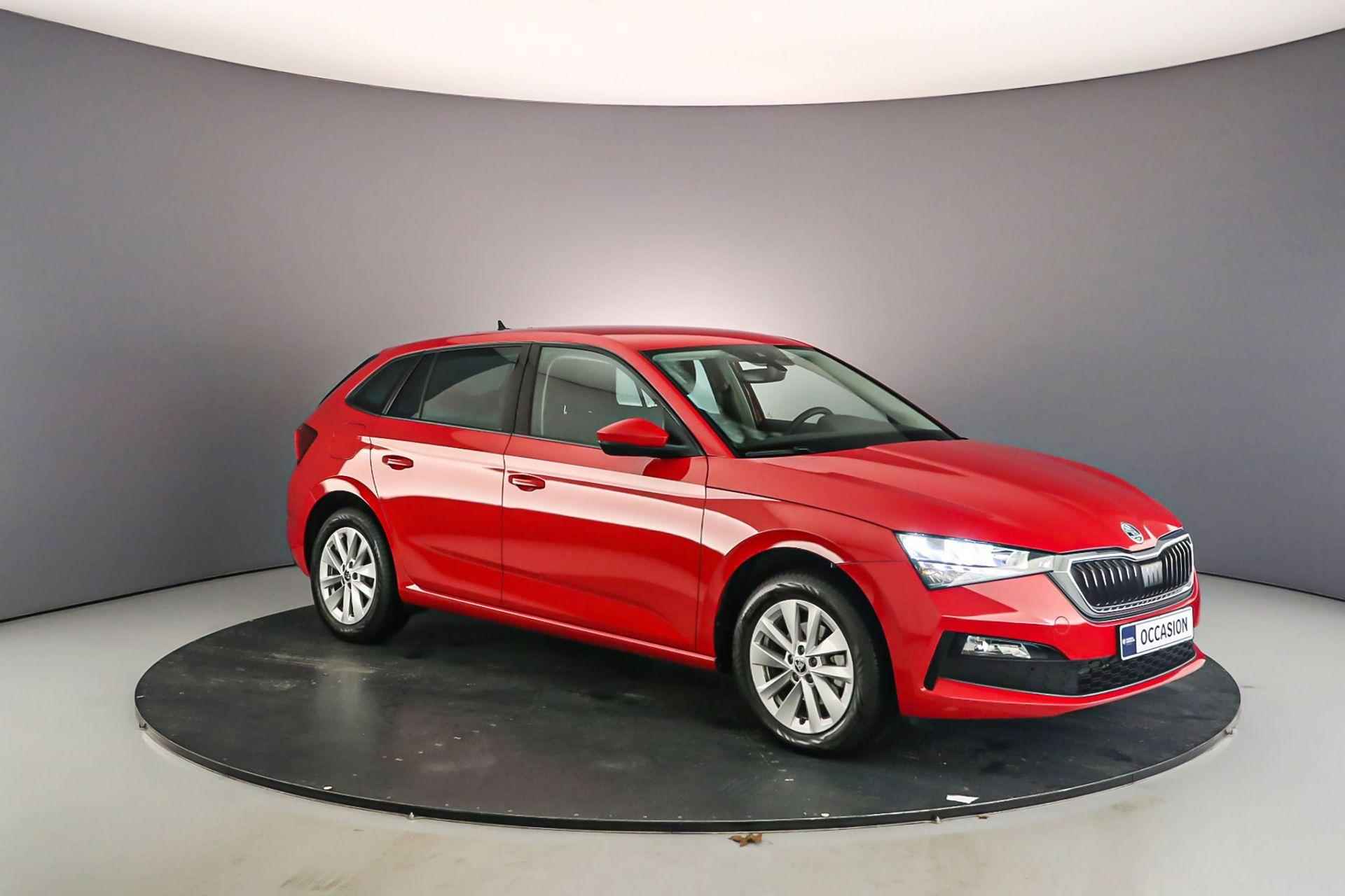 Skoda Scala Ambition 1.0 TSI 110pk Cruise control, Parkeersensor achter, Airco, DAB, Radio, Bluetooth, LED koplampen, App connect - 8/40