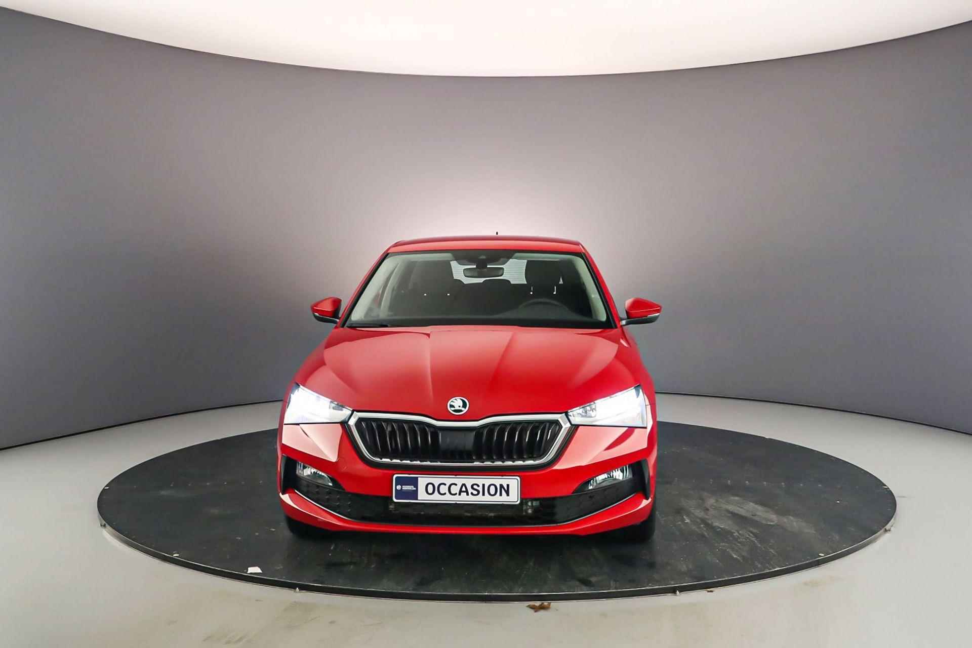 Skoda Scala Ambition 1.0 TSI 110pk Cruise control, Parkeersensor achter, Airco, DAB, Radio, Bluetooth, LED koplampen, App connect - 9/40