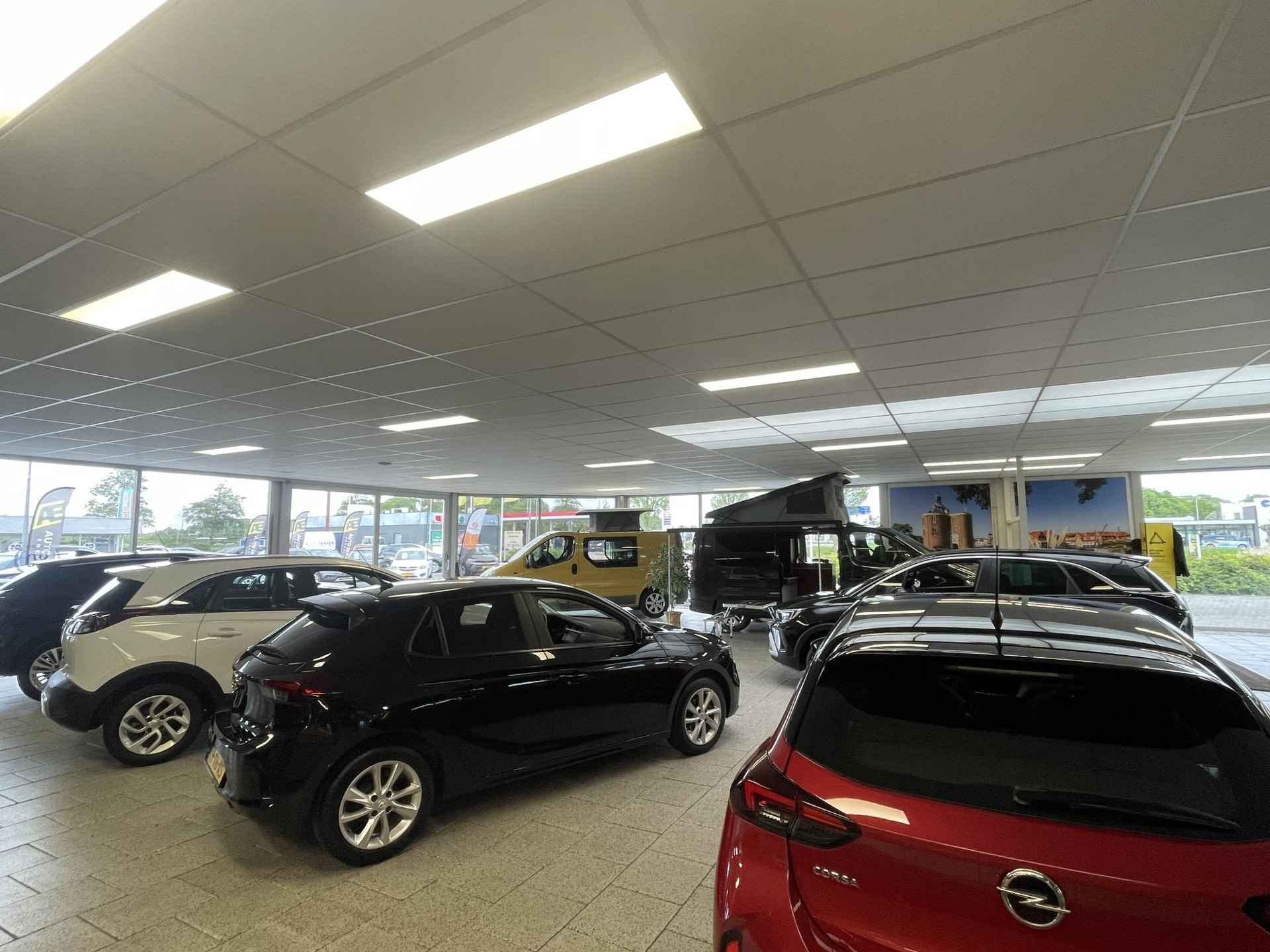 Opel Zafira Tourer 1.4 Business+ 7p. RIJKLAAR Incl. Service en garantie | Leer | Camera | LMV | Navigatie | 7 persoons - 40/40