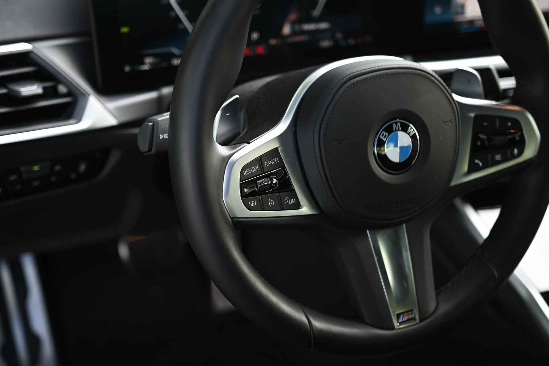 BMW 2 Serie Coupé 218i M Sport Automaat / M Sportonderstel / Live Cockpit Plus / Widescreen Display / Stoelverwarming / PDC voor + achter / Cruise Control - 18/28