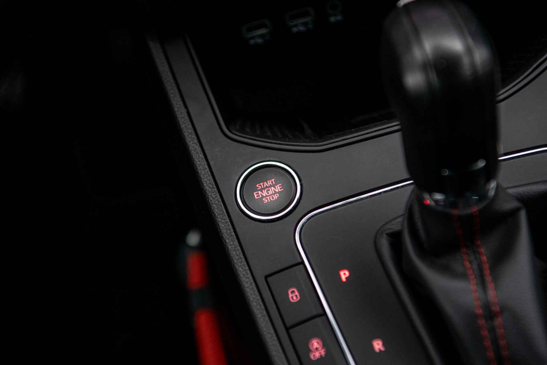 SEAT Ibiza 1.0 TSi 115 pk DSG-7 FR Business Intense | Beats | Full LED | Camera - 34/48